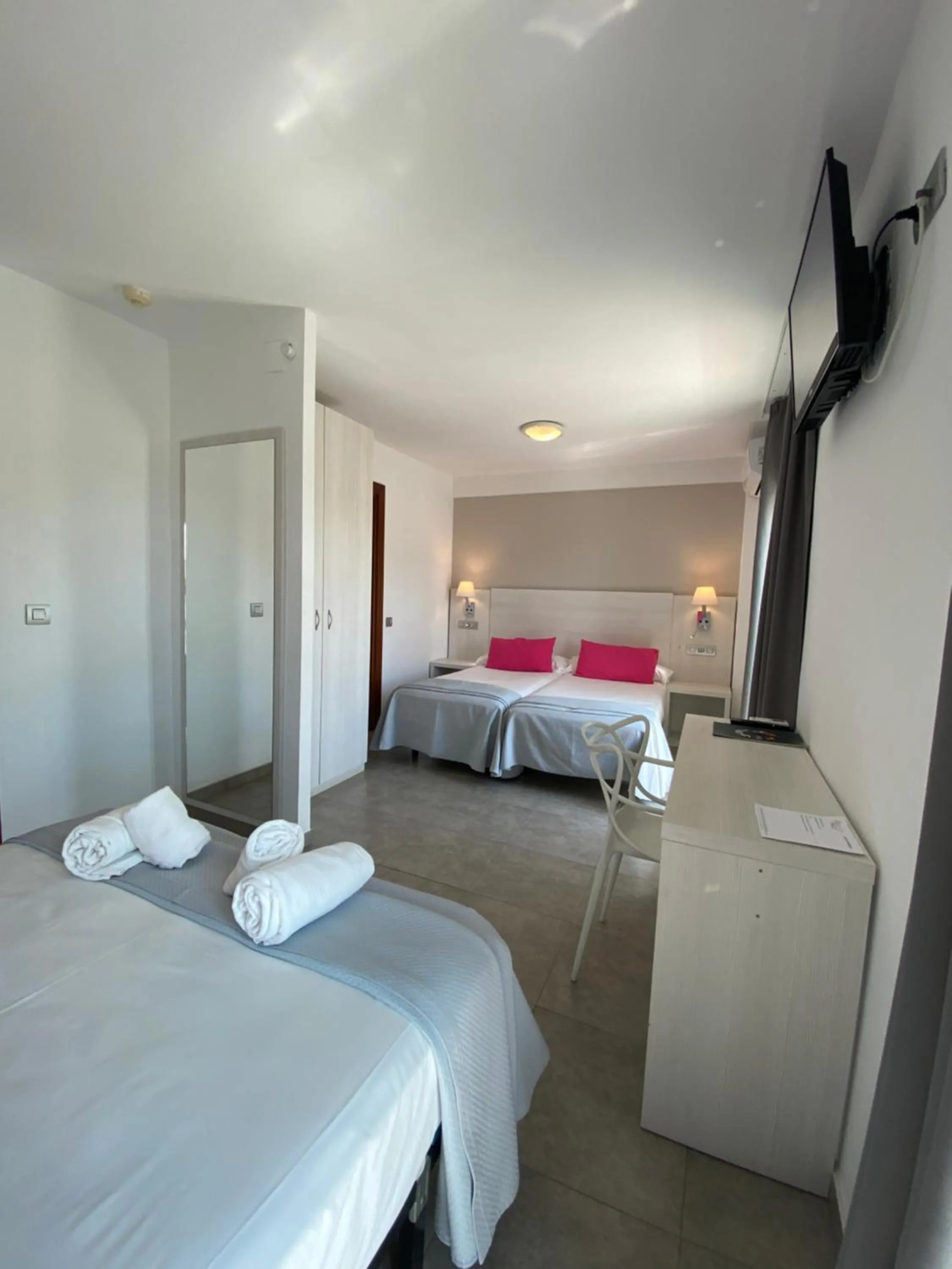 Bed in Hotel Apartamentos Solimar