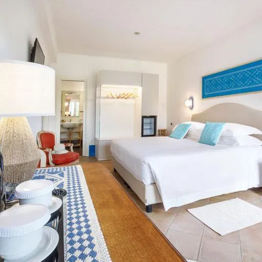 Bed in Riva di Palo Beach Hotel