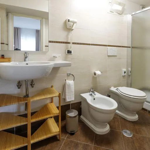 Shower in Riva di Palo Beach Hotel