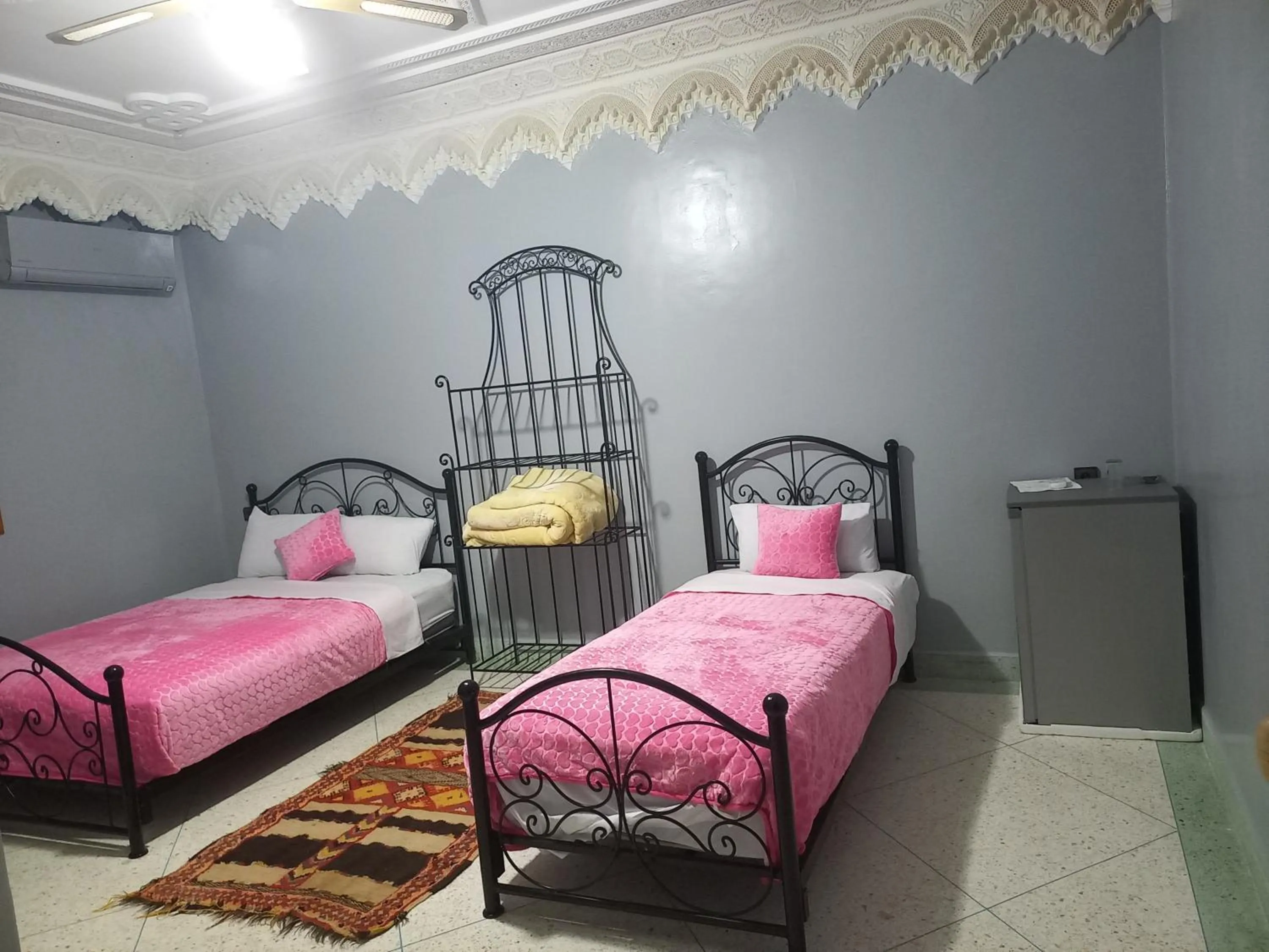 Bed in Riad Perlamazigh