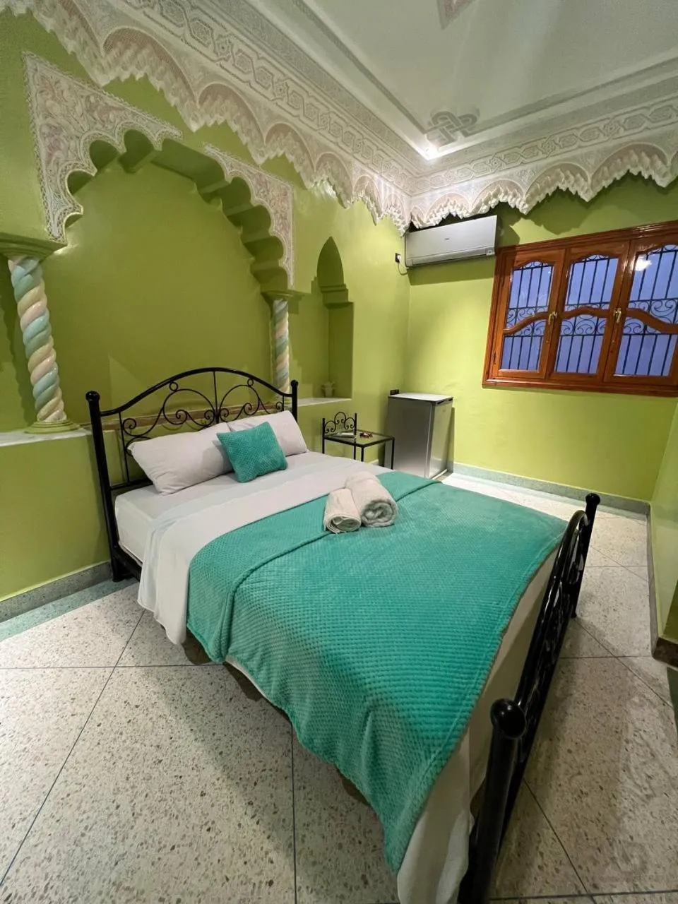 Bed in Riad Perlamazigh