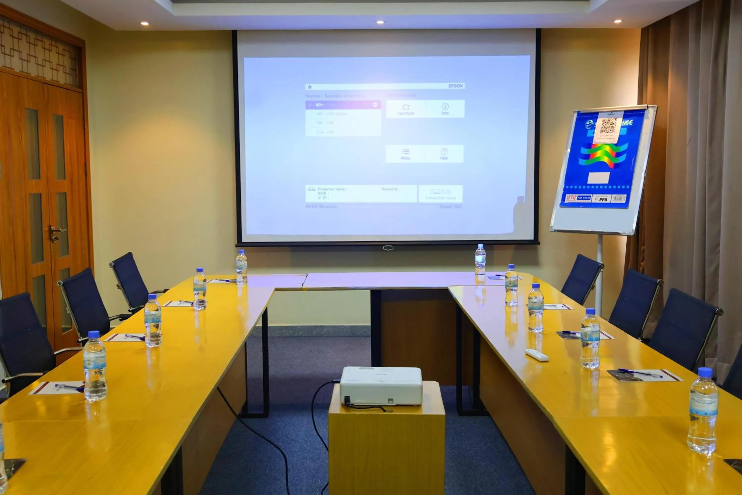 Meeting/conference room in Urban Park Suites Hotel
