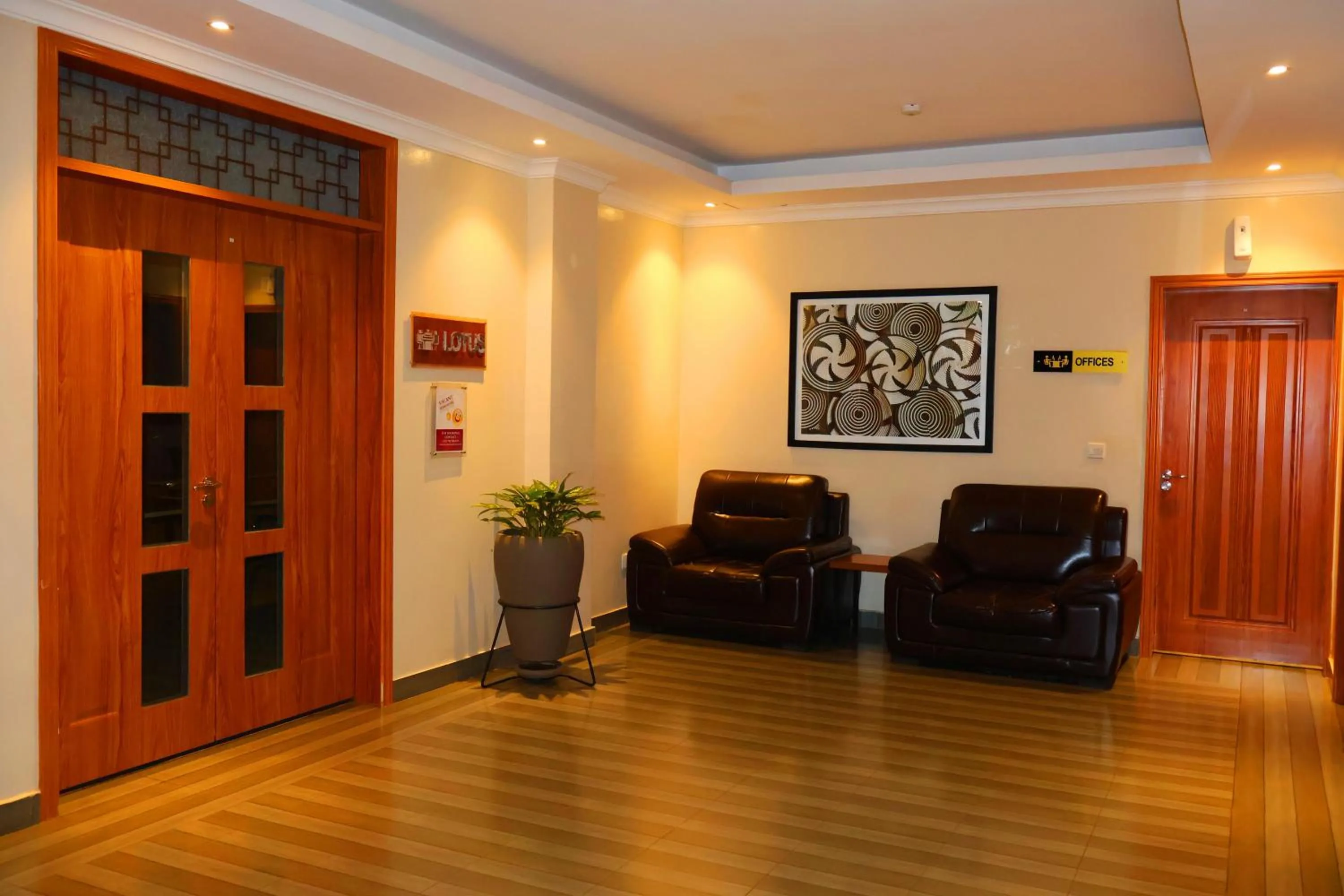 Seating area in Urban Park Suites Hotel