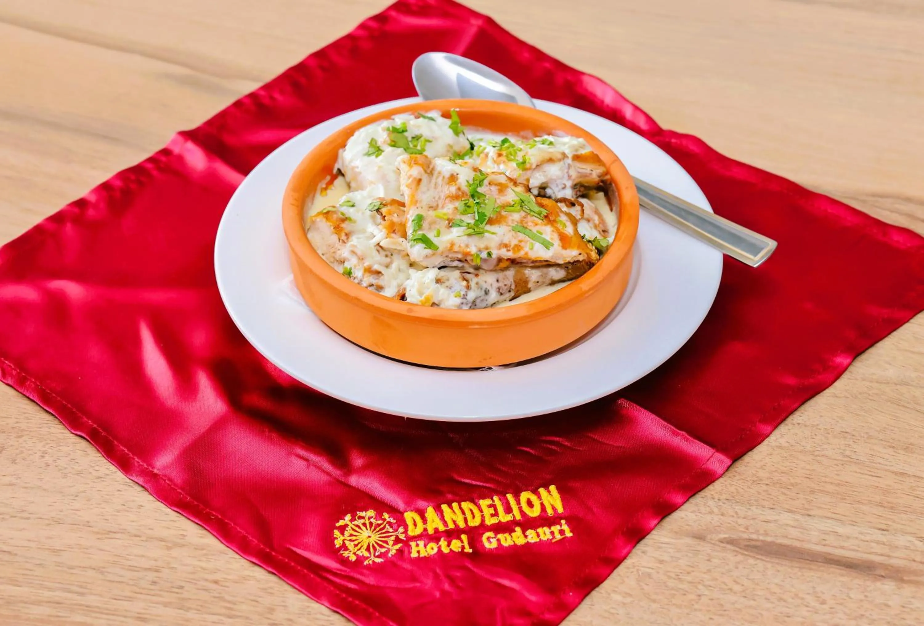 Restaurant/places to eat in Dandelion Hotel Gudauri