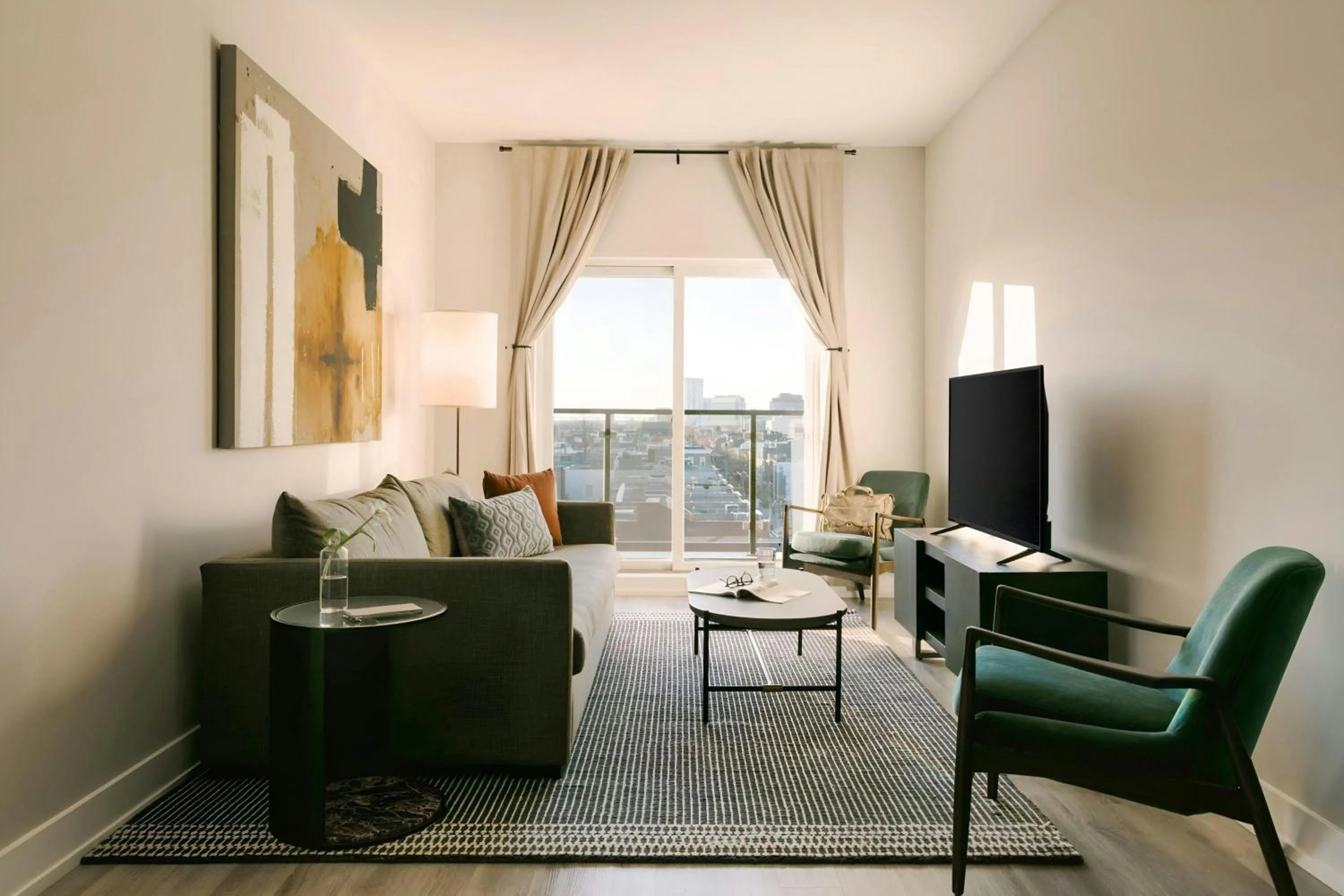 One-Bedroom Superior Apartment with Juliet Balcony in Ovation