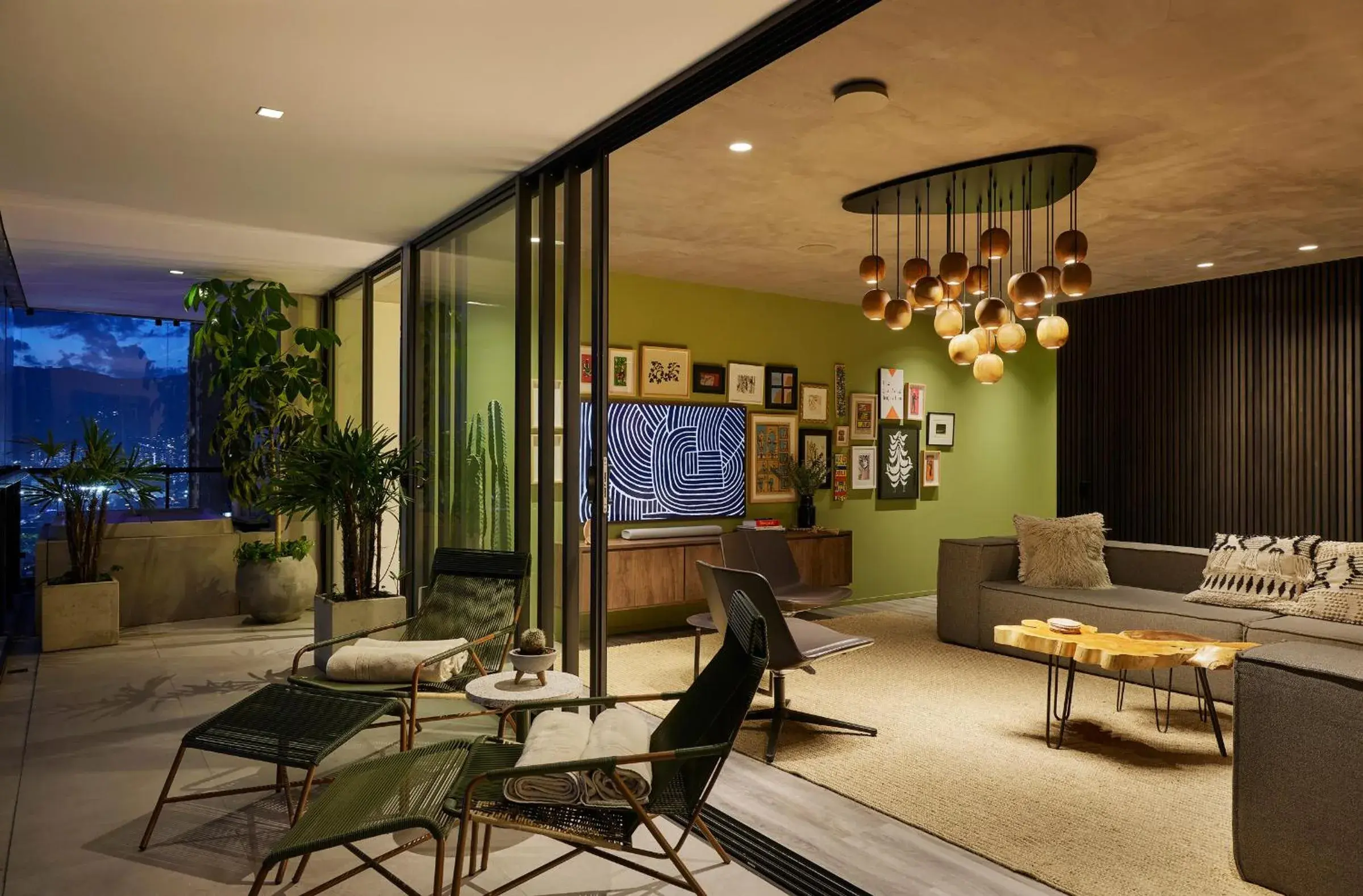 Two-Bedroom Deluxe Apartment in Wake Living Two-Bedroom Deluxe Apartment in Wake Living