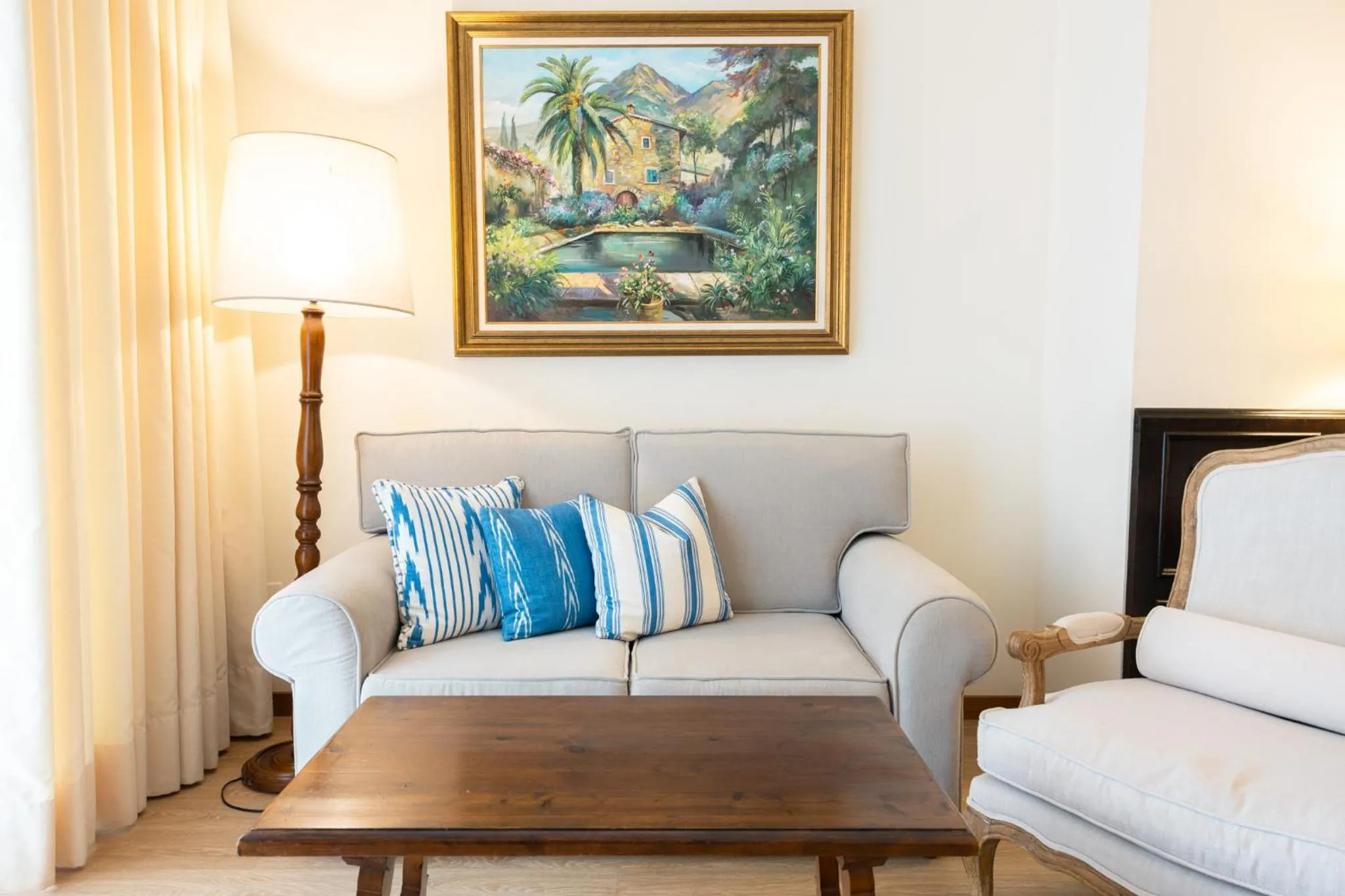 Bed in Hotel Bon Sol Resort & Spa