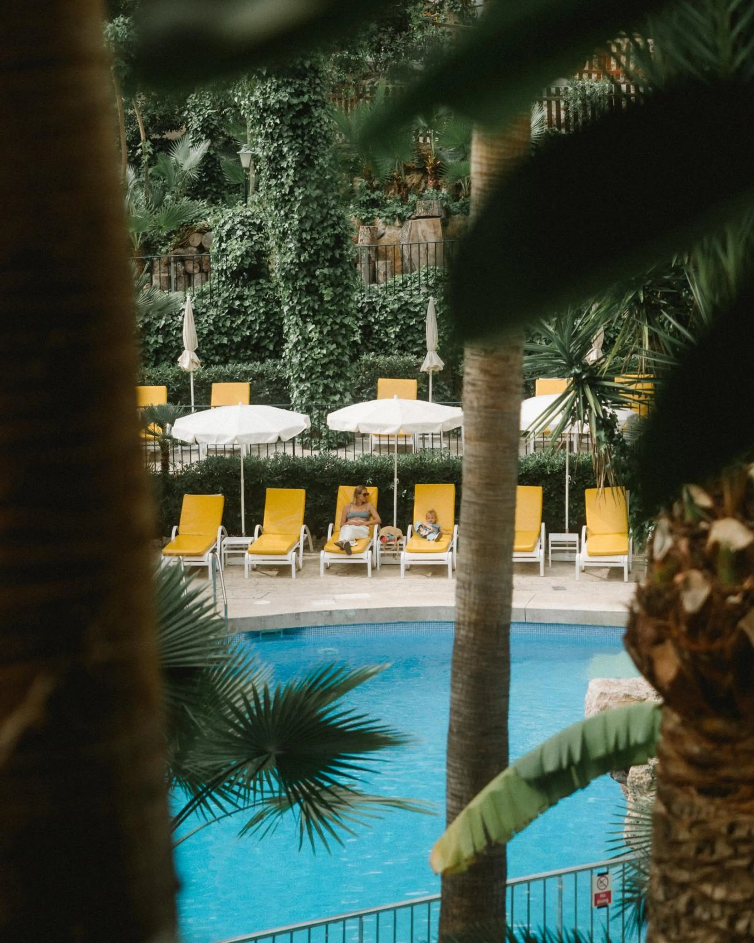 Swimming pool in Hotel Bon Sol Resort & Spa