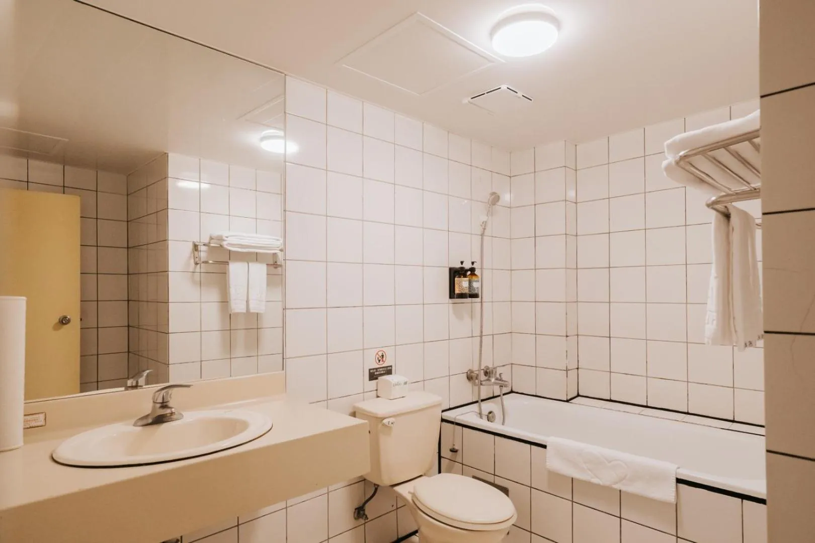 Bathroom in Meworld Hotel-Sanchong