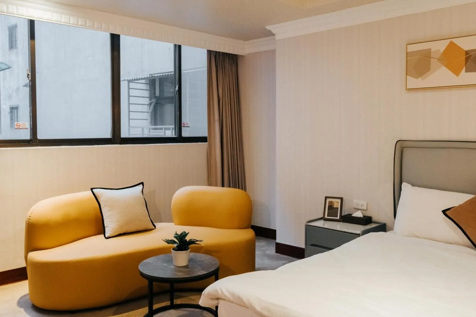 Bedroom, Bed in Meworld Hotel-Sanchong
