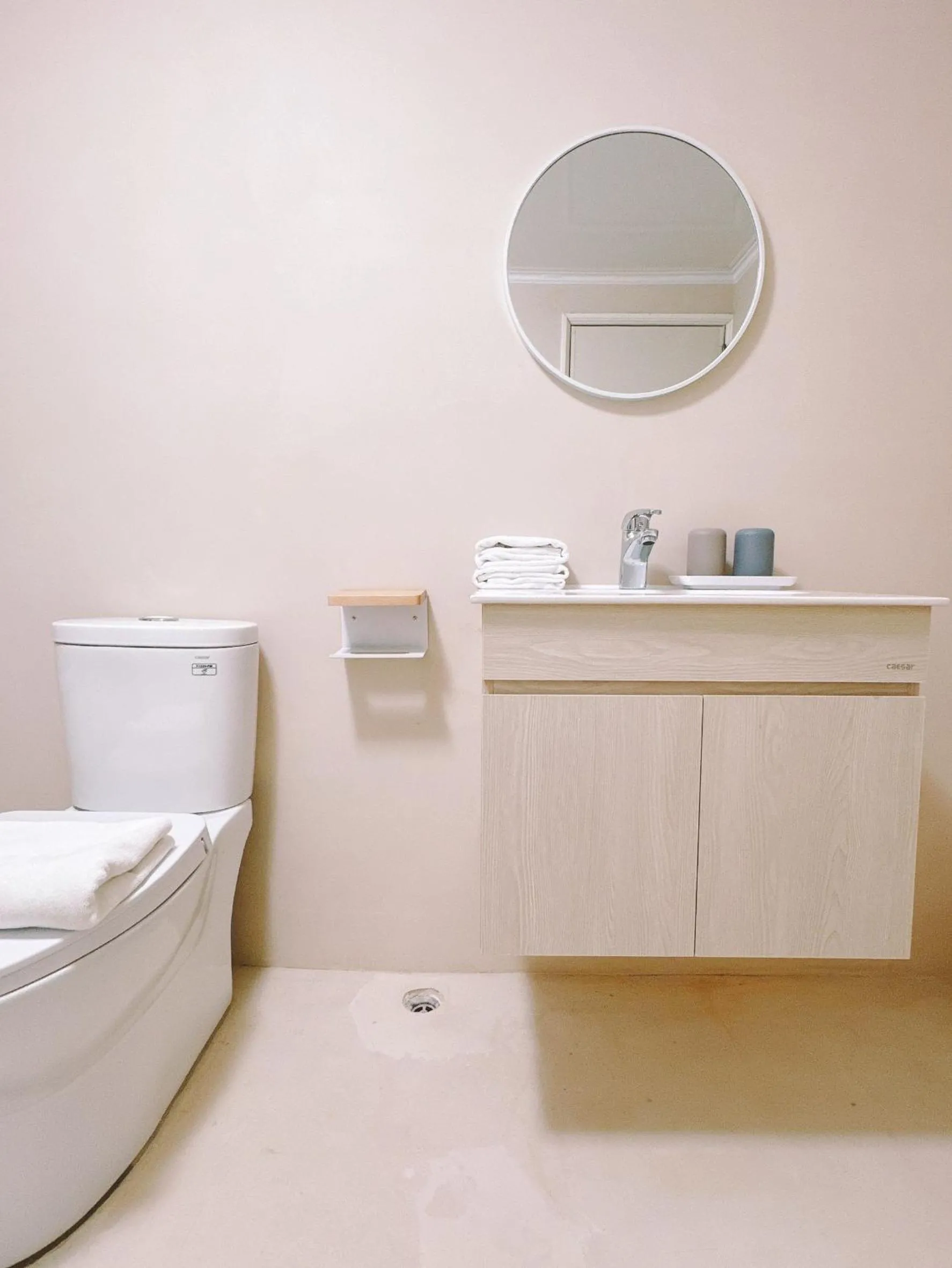 Bathroom in Meworld Hotel-Sanchong