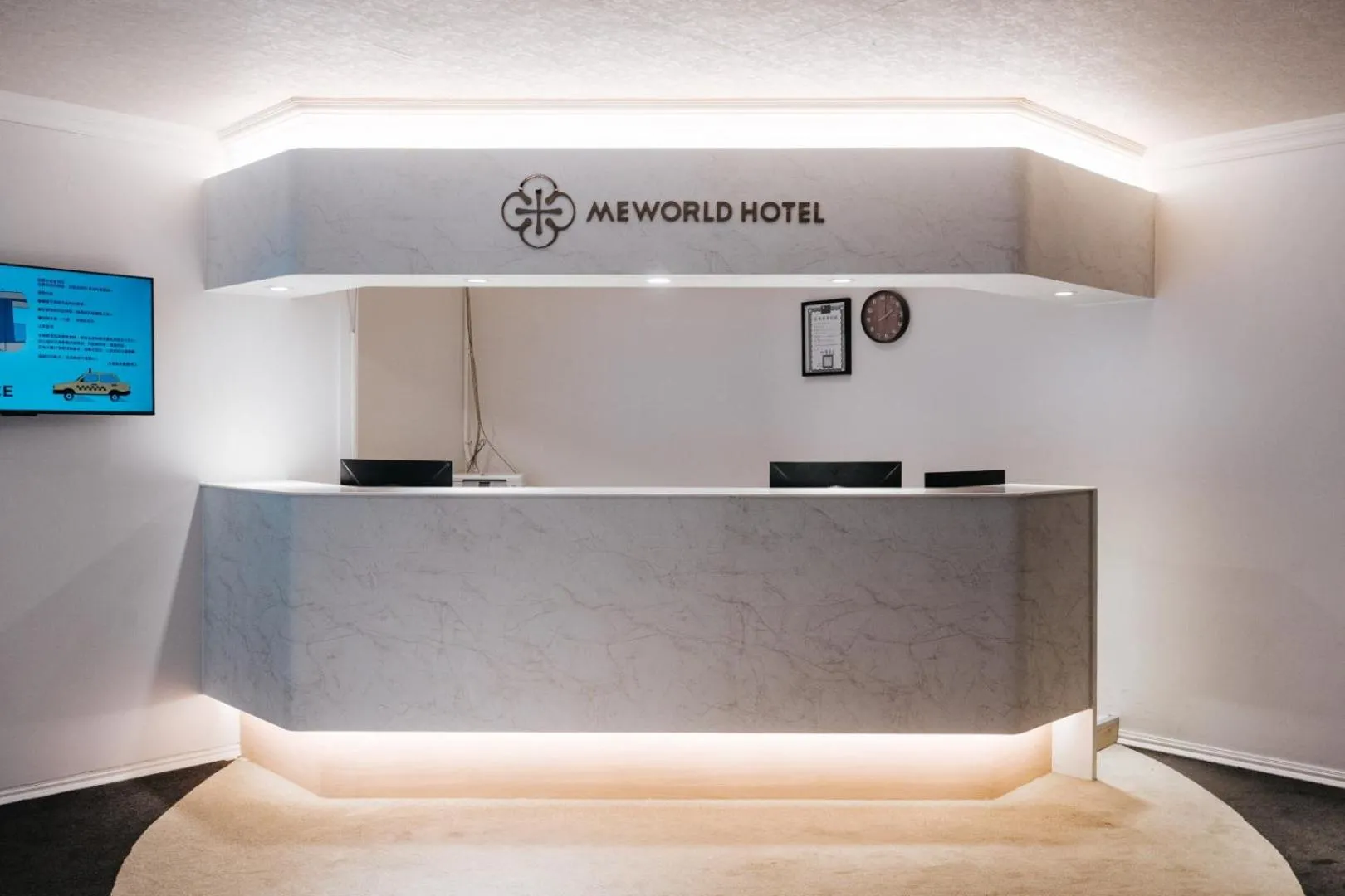 Property building in Meworld Hotel-Sanchong