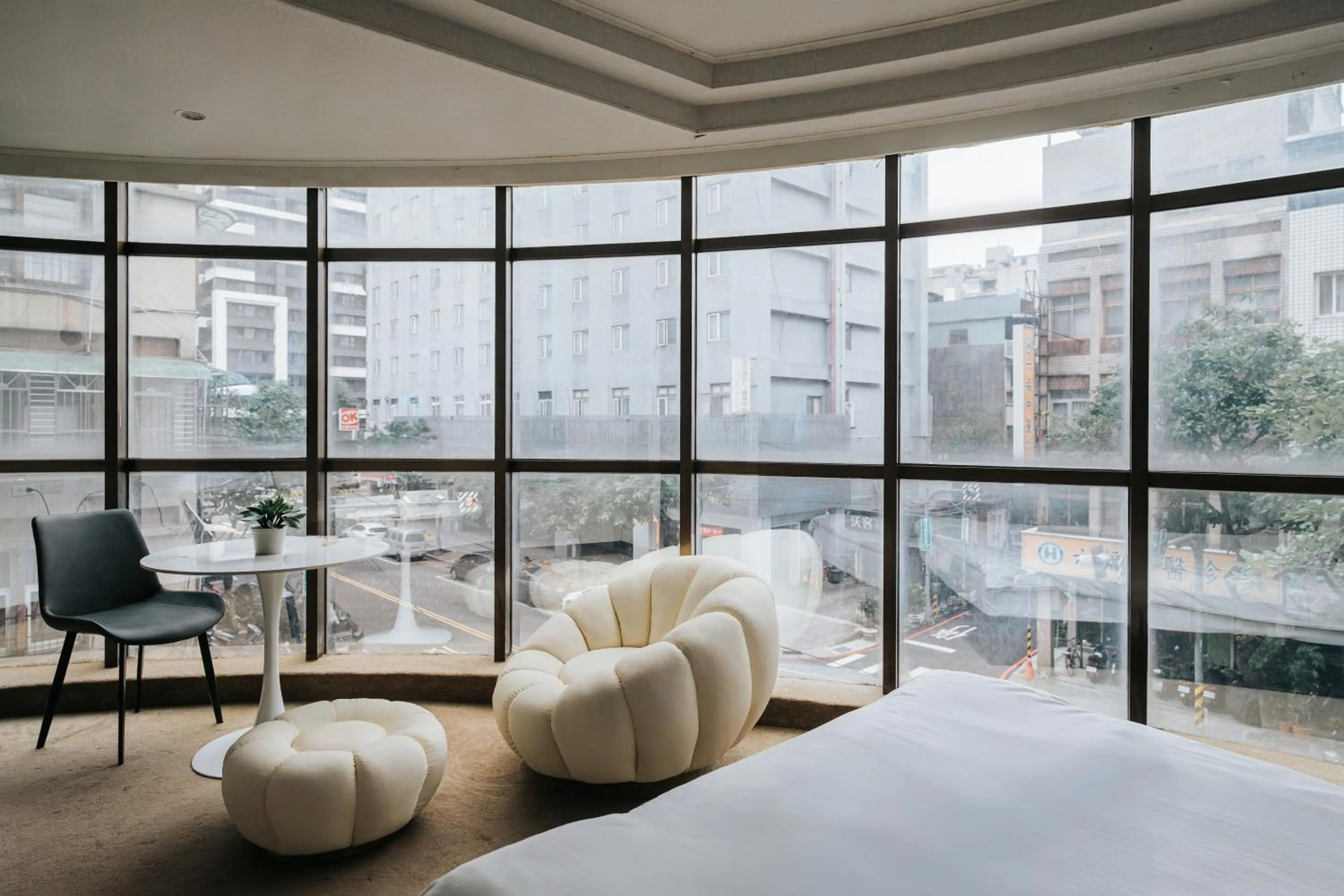 Bedroom, Bed in Meworld Hotel-Sanchong