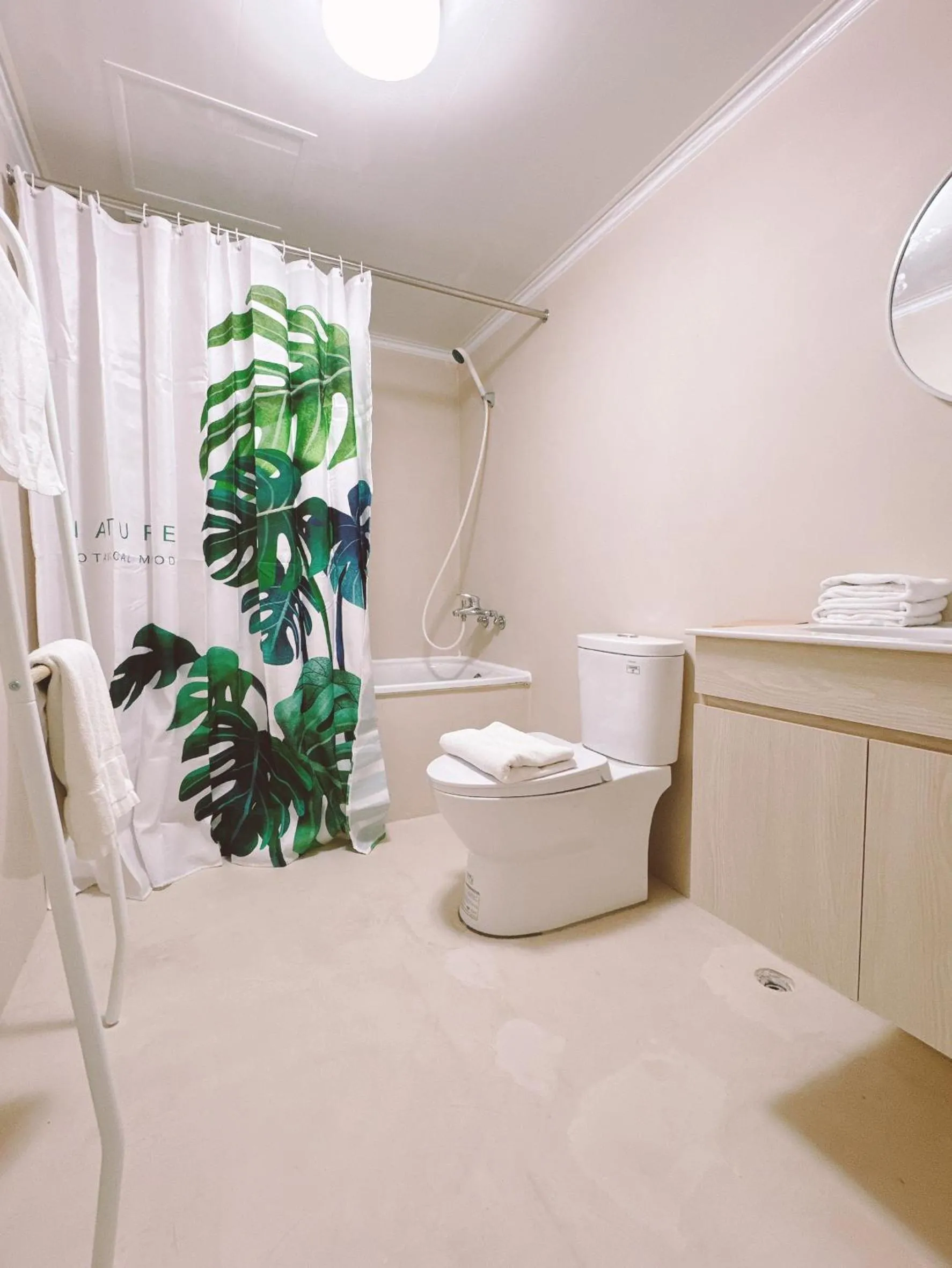 Bathroom in Meworld Hotel-Sanchong