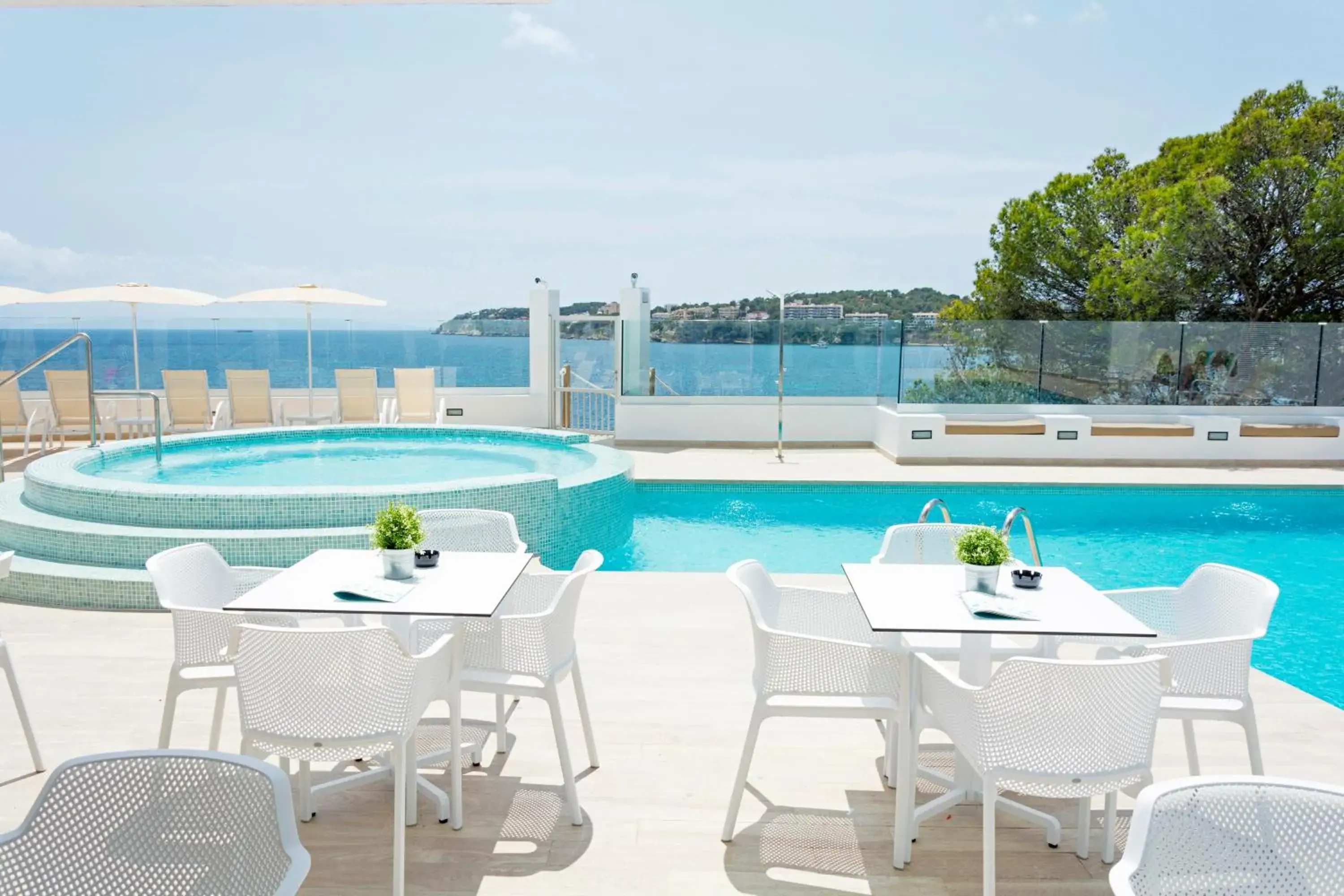 Restaurant/places to eat in HSM Sandalo Beach Restaurant/places to eat in HSM Sandalo Beach