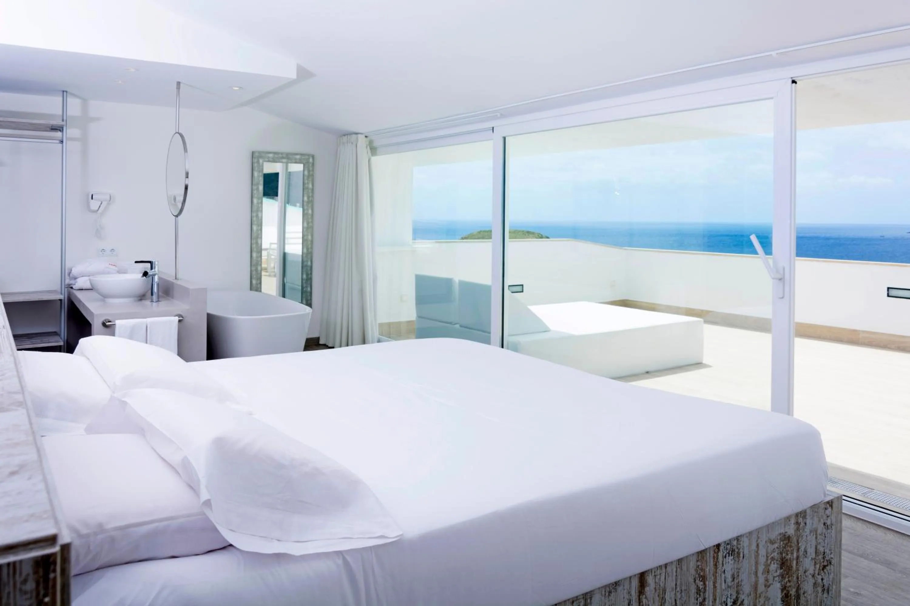 Bed in HSM Sandalo Beach