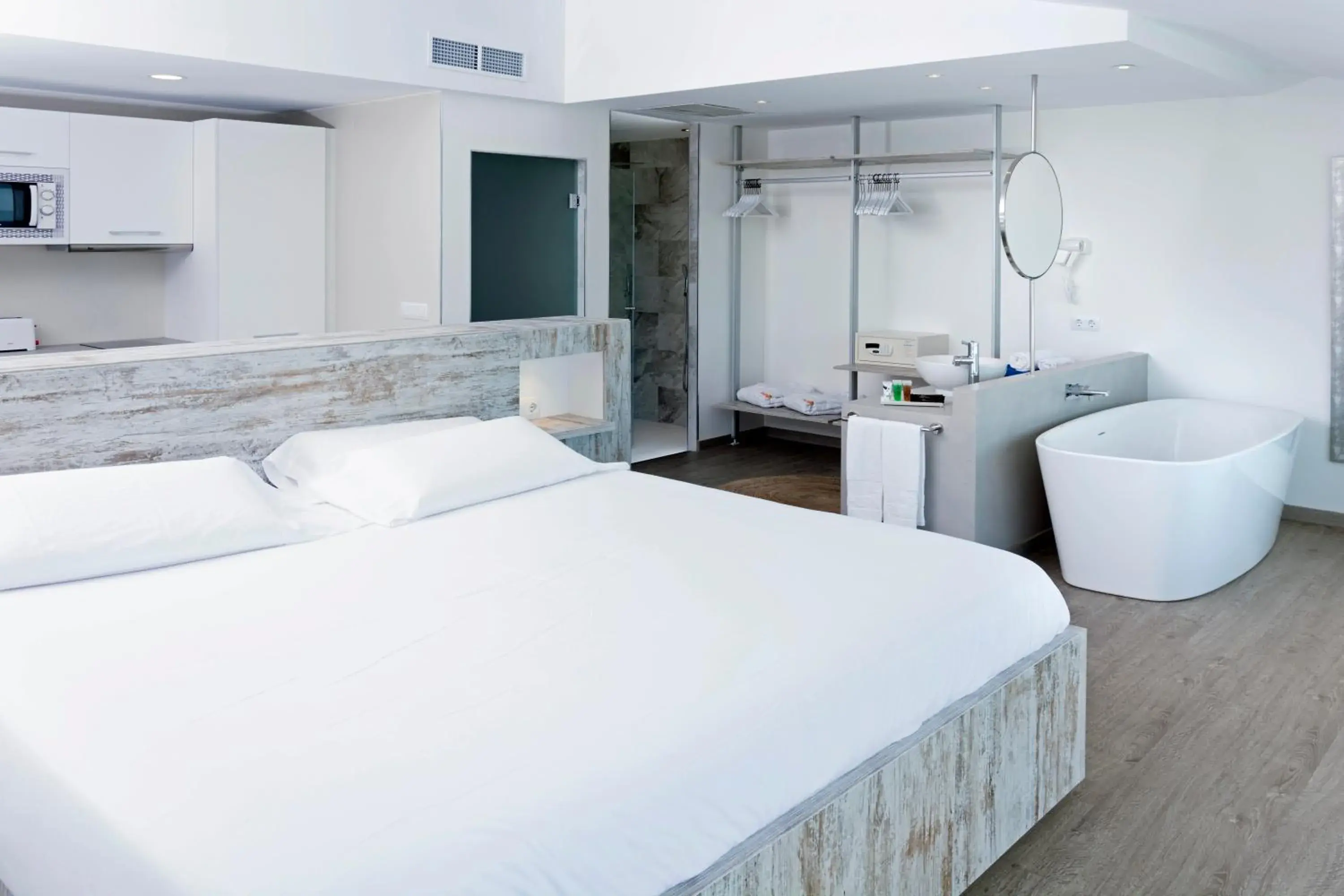 Bed in HSM Sandalo Beach Bed in HSM Sandalo Beach