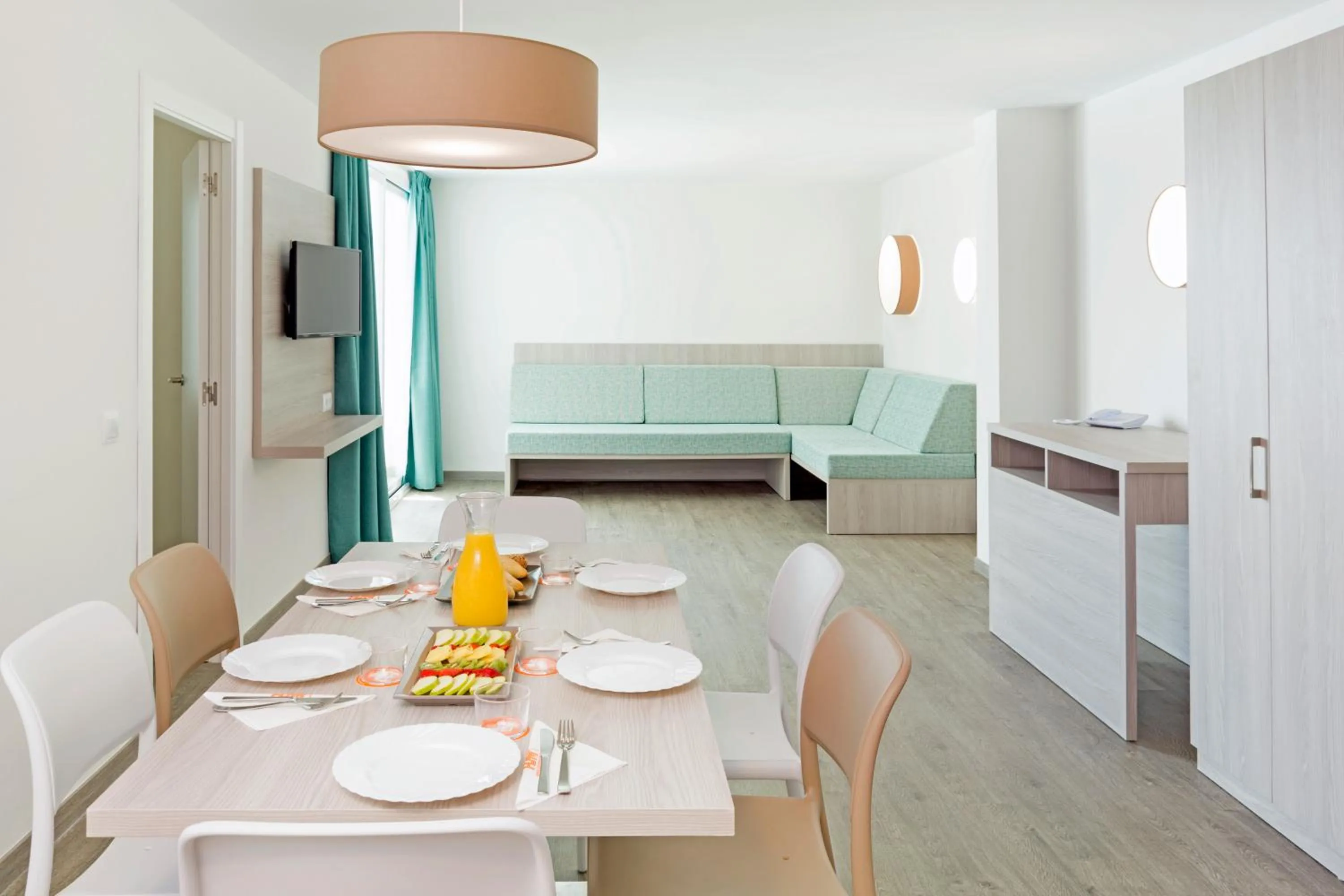 Photo of the whole room in HSM Sandalo Beach