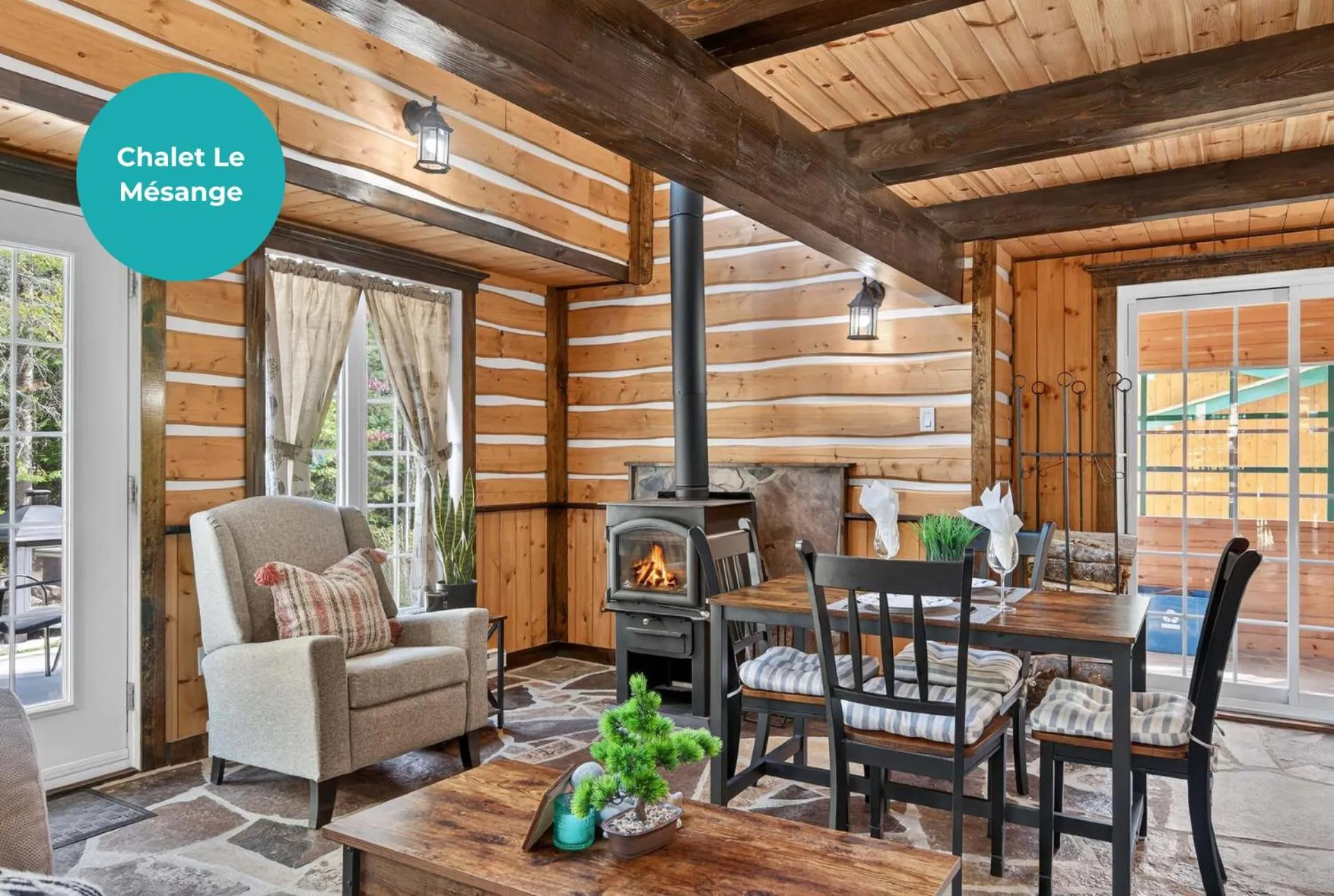 Domaine Rivière Sacacomie Chalets et Bed and Breakfast -Manoir Canergie