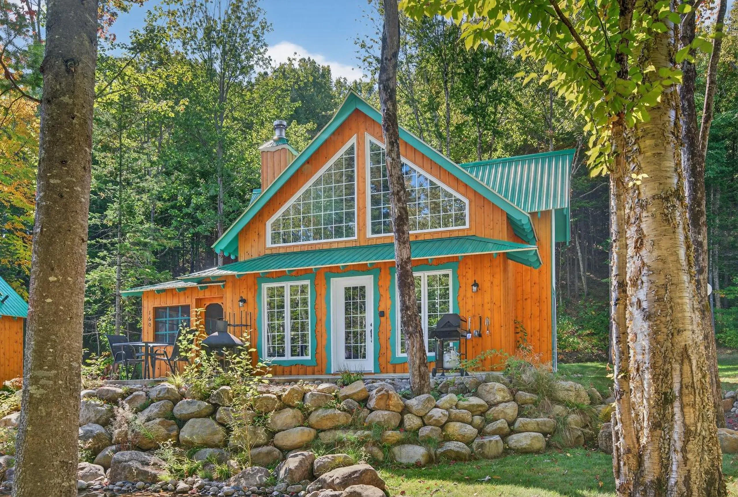 Domaine Rivière Sacacomie Chalets et Bed and Breakfast -Manoir Canergie