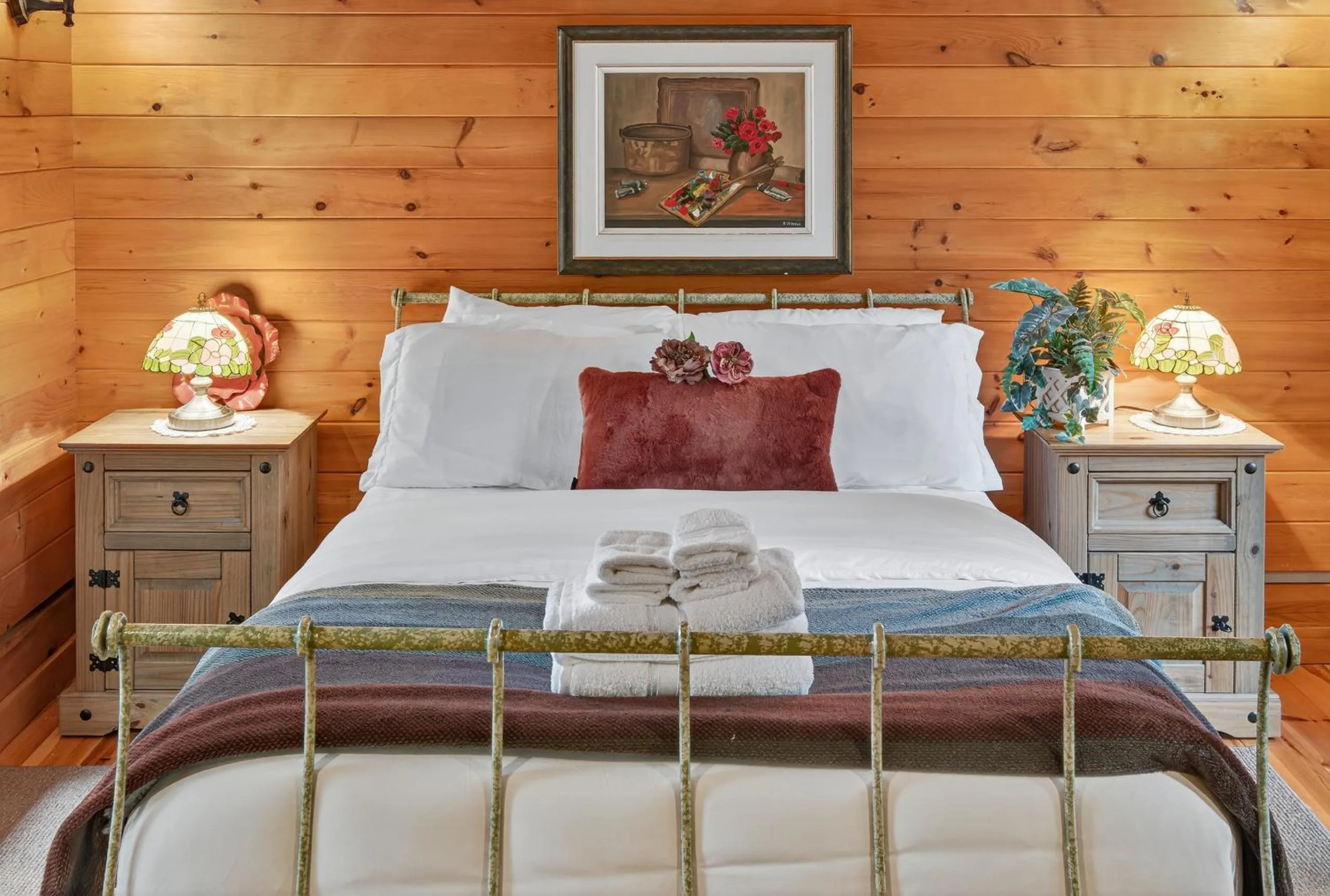 Domaine Rivière Sacacomie Chalets et Bed and Breakfast -Manoir Canergie