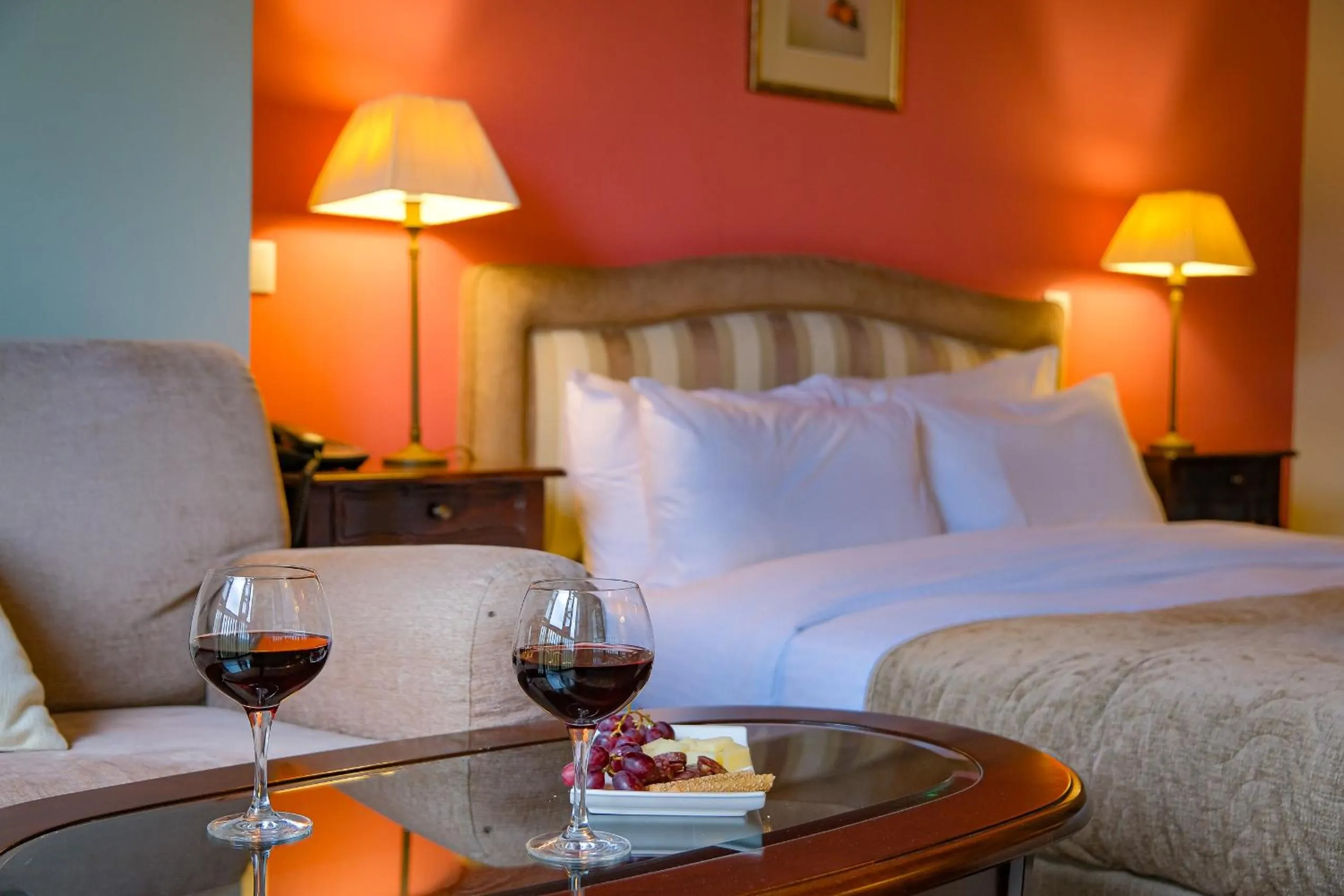 Photo of the whole room, Bed in Kipi Mountain Resort