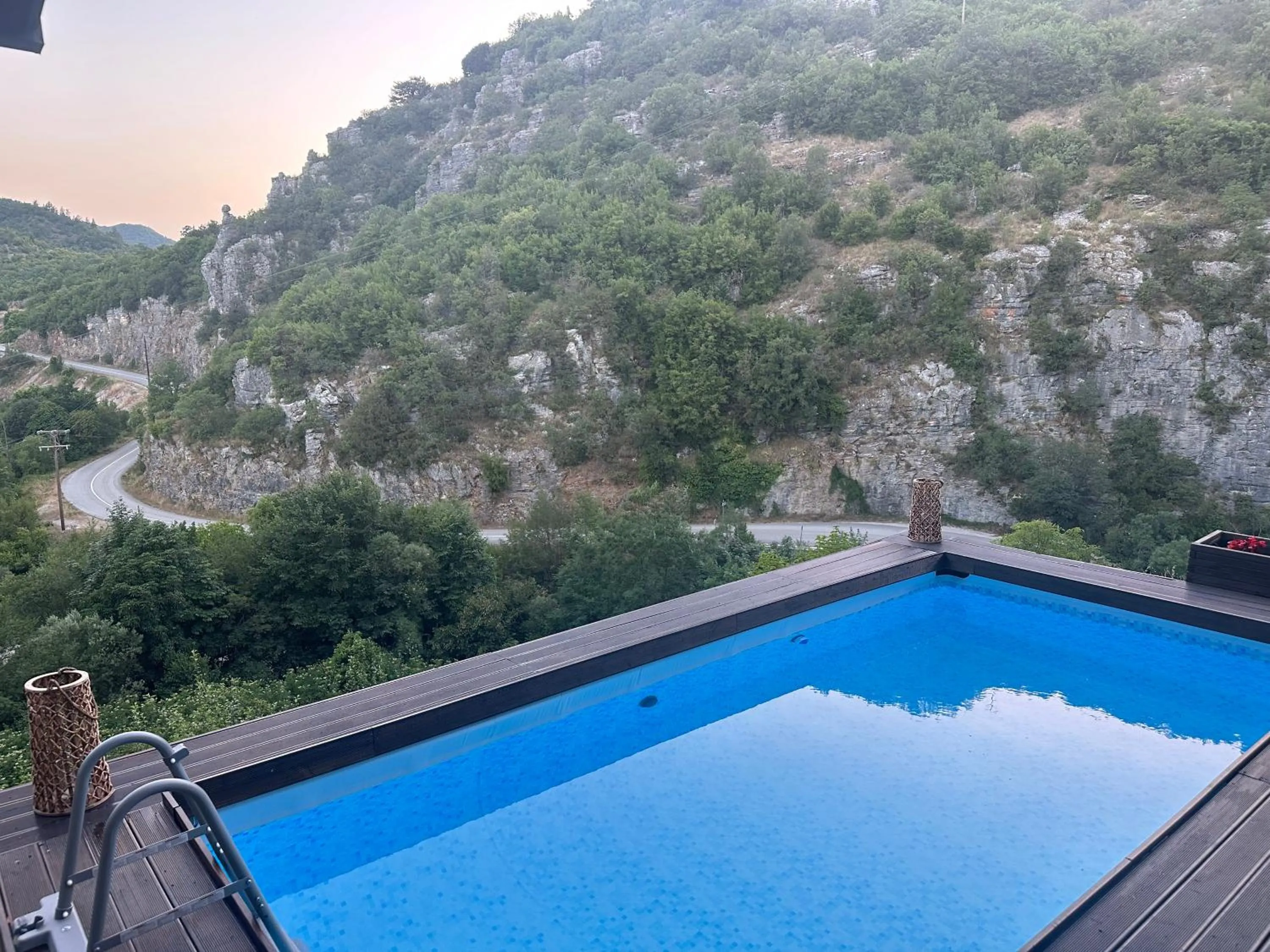 Swimming pool in Kipi Mountain Resort