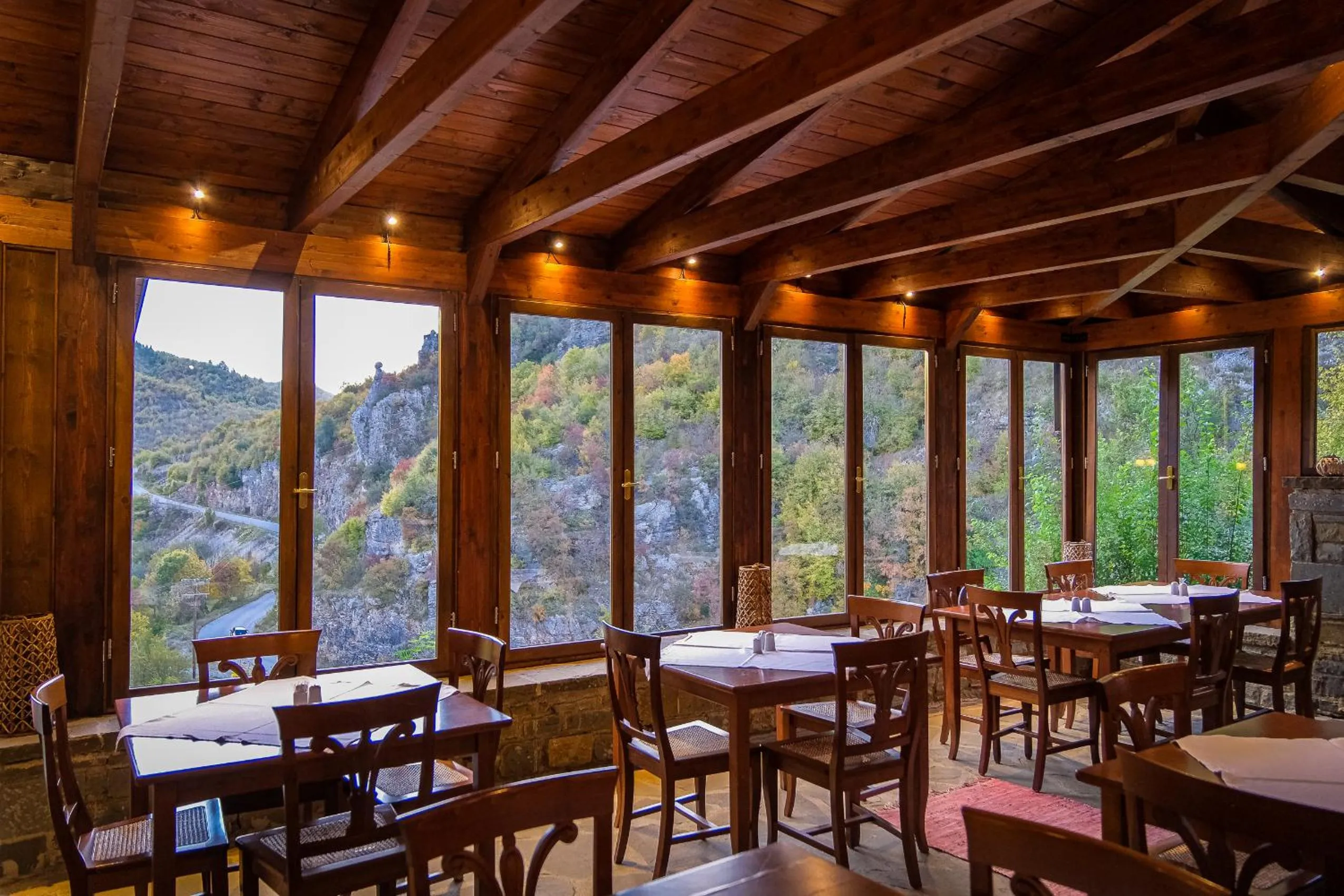Restaurant/places to eat in Kipi Mountain Resort