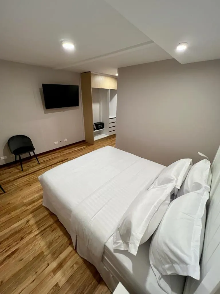 Bedroom, Bed in Santa Lucia Suites - Barranco