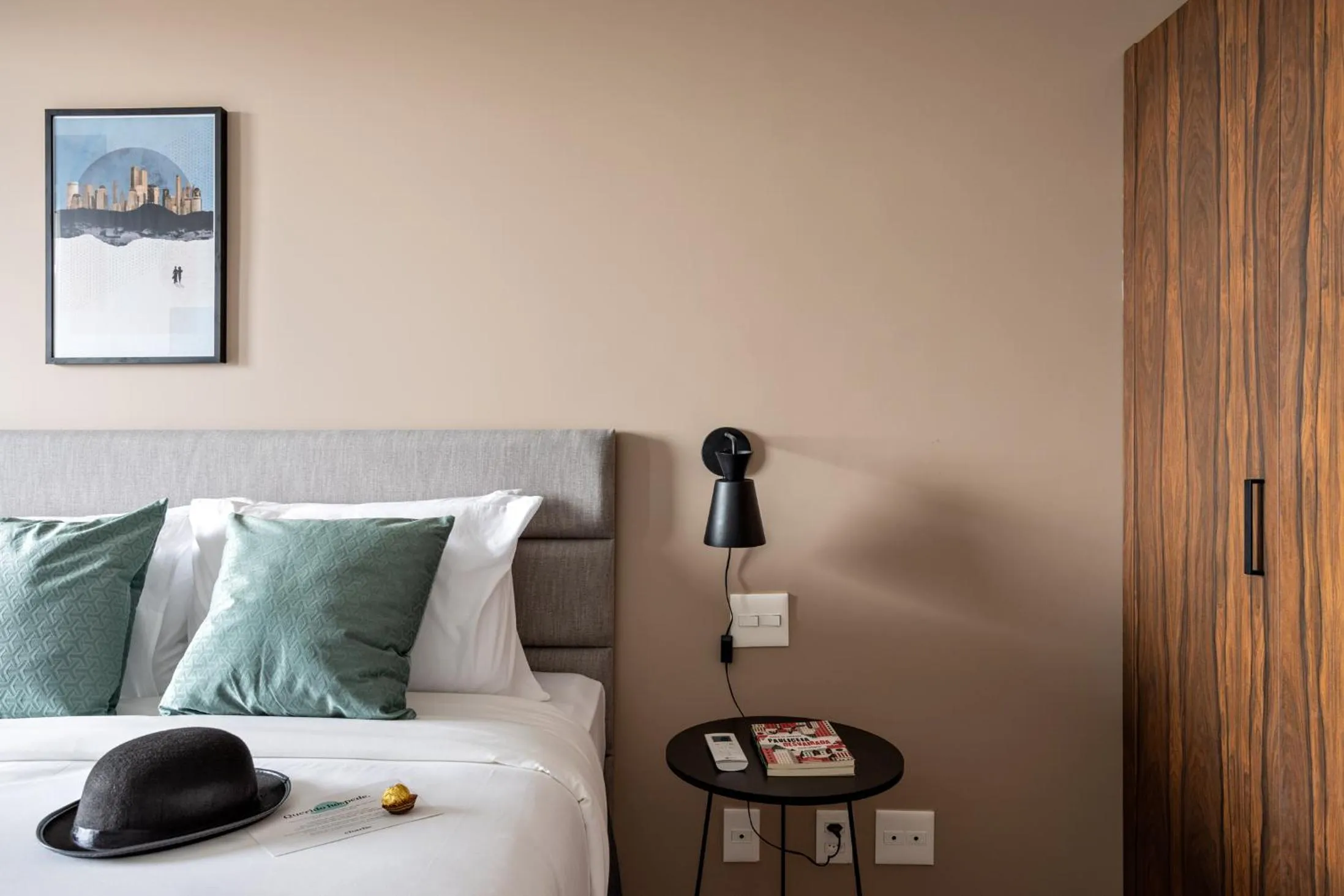 Bed in Charlie Jockey Pinheiros