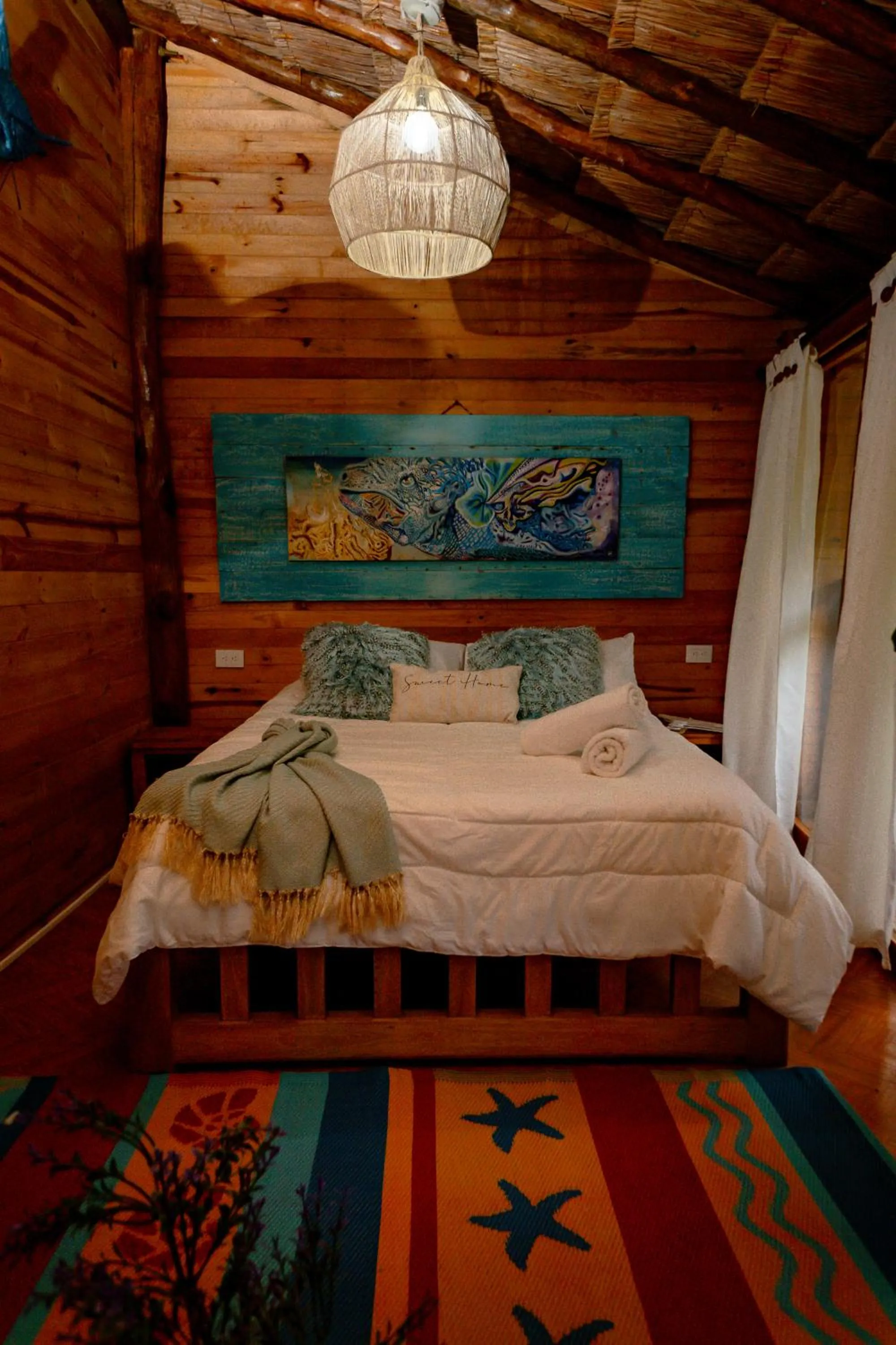 Bed in Cristal Blue Barú