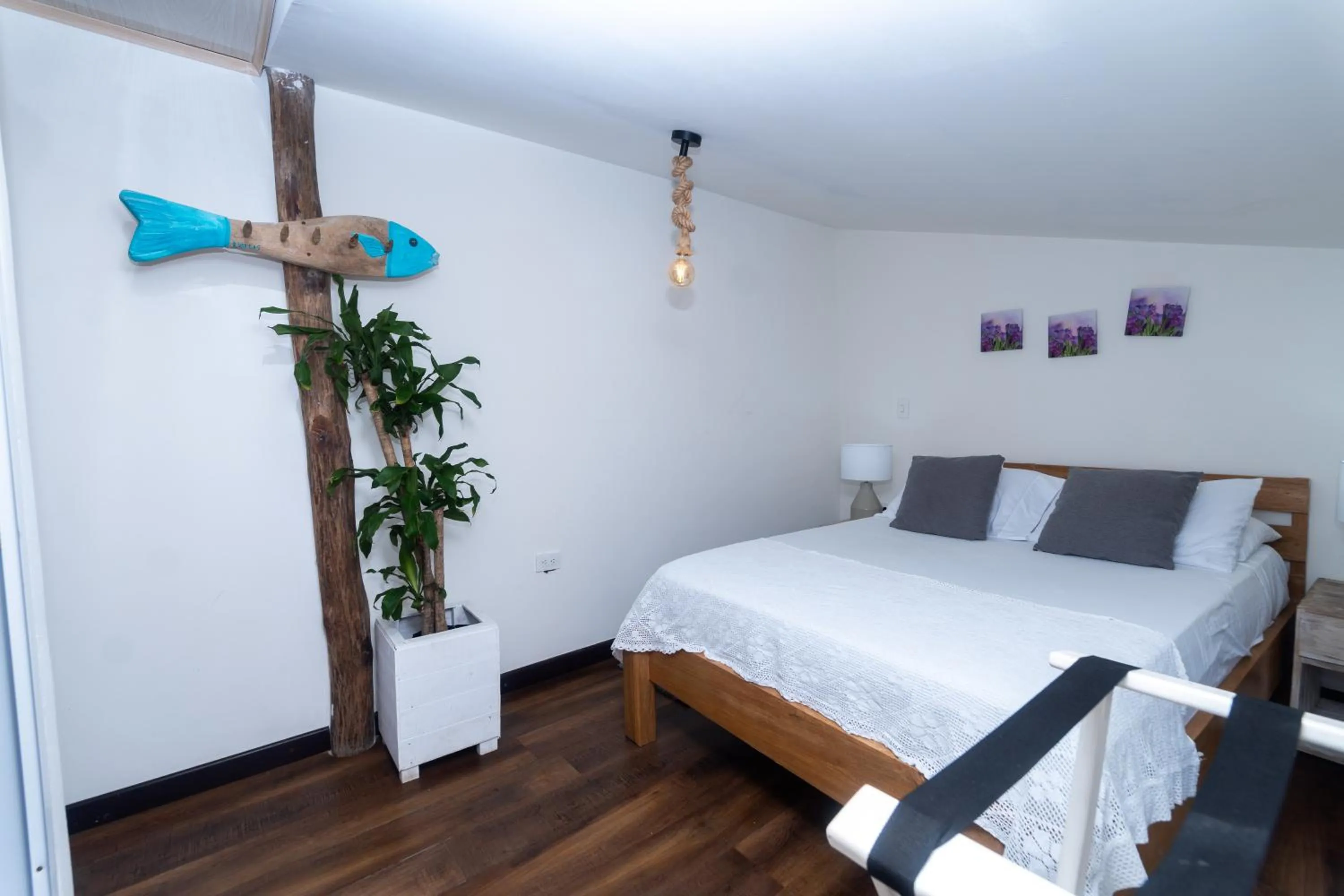 Bed in Cristal Blue Barú