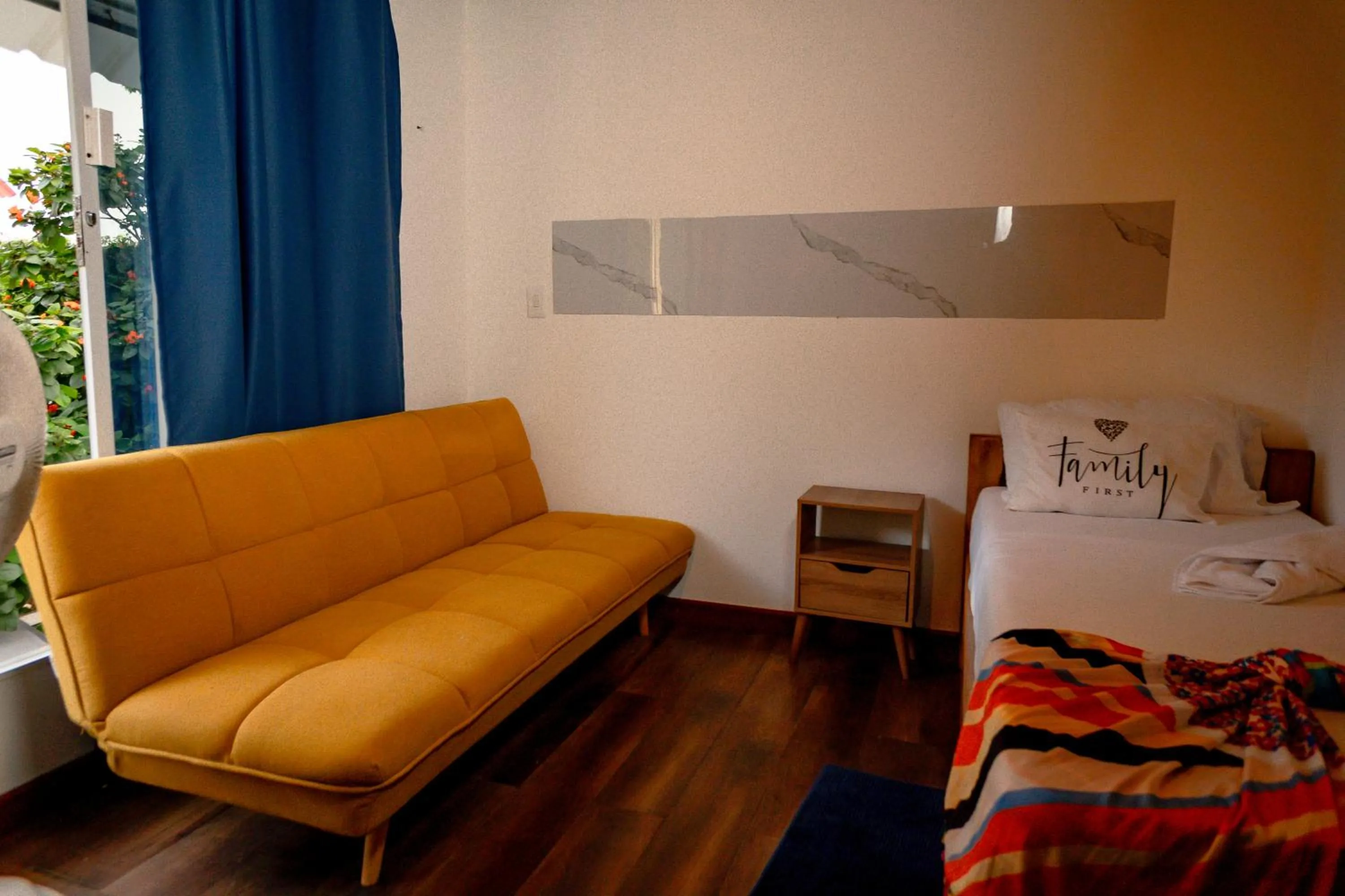 Bed in Cristal Blue Barú