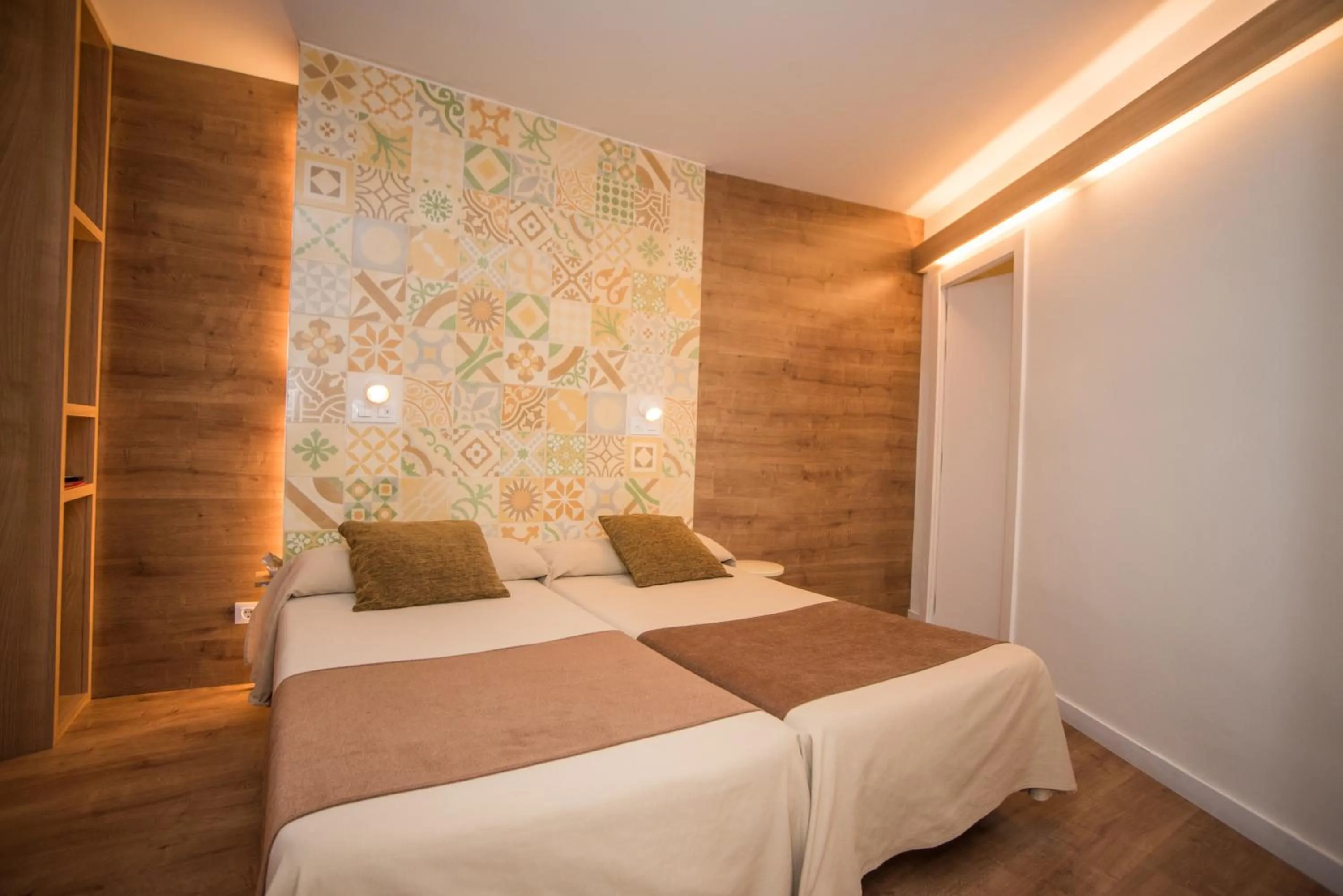 Photo of the whole room, Bed in Hostal Marenostrum