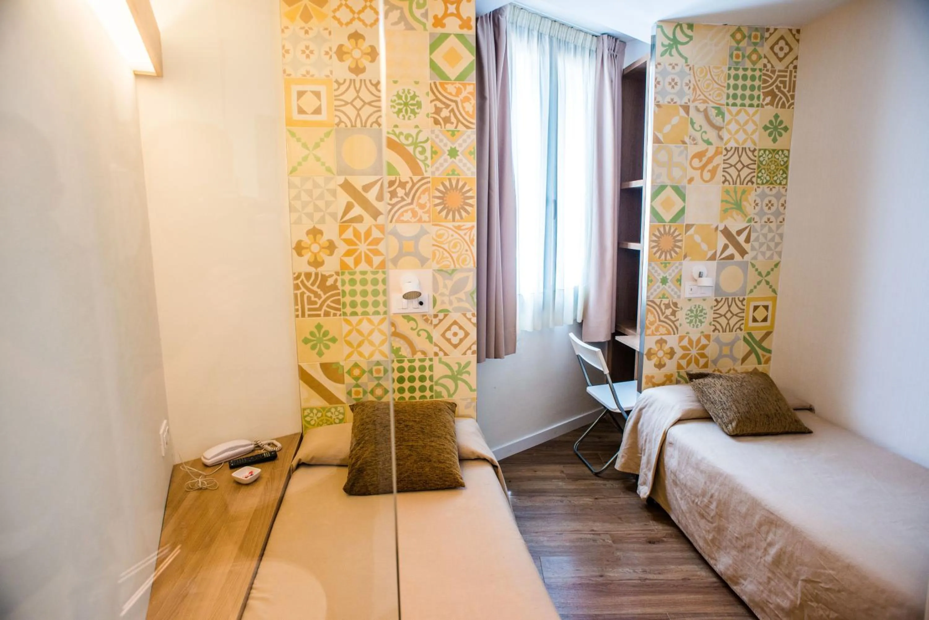 Bed in Hostal Marenostrum