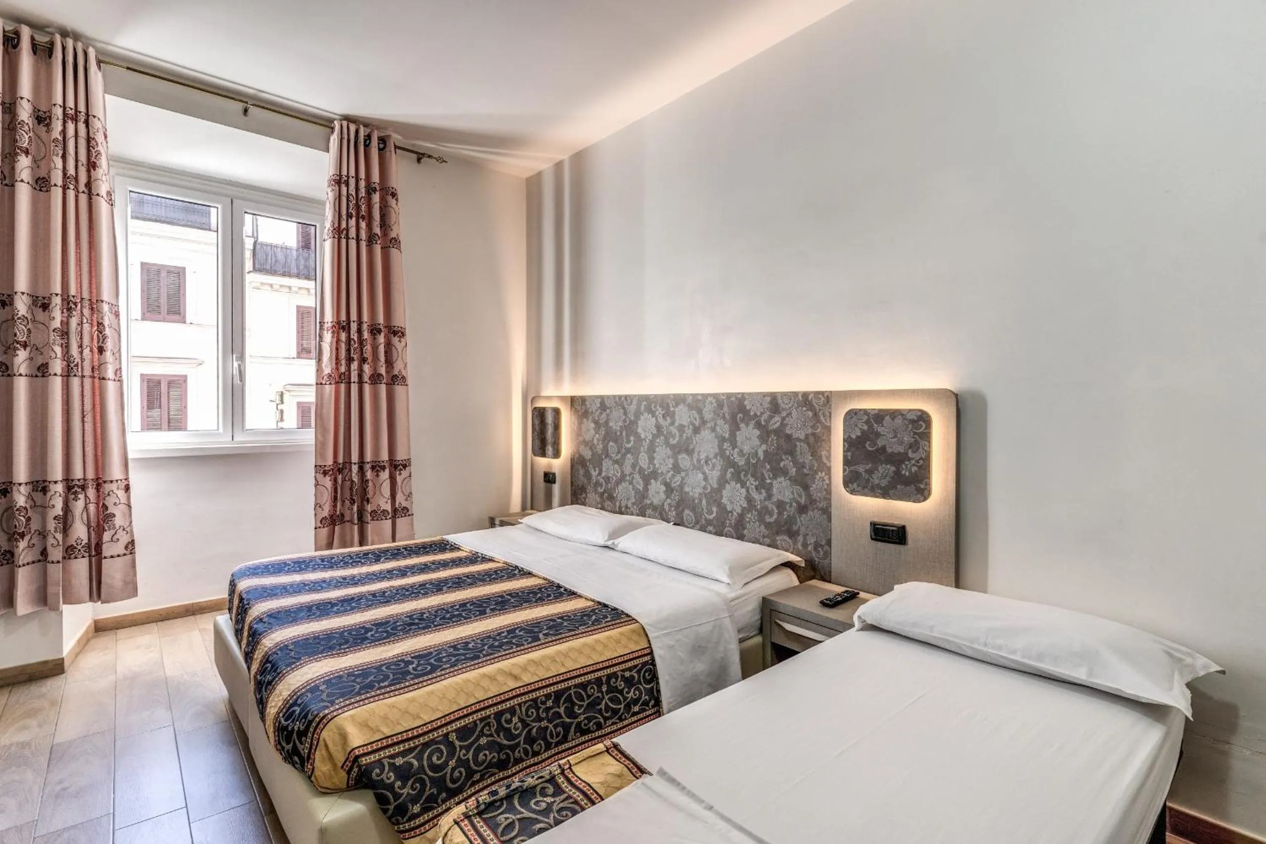 Bedroom, Bed in Hotel principe