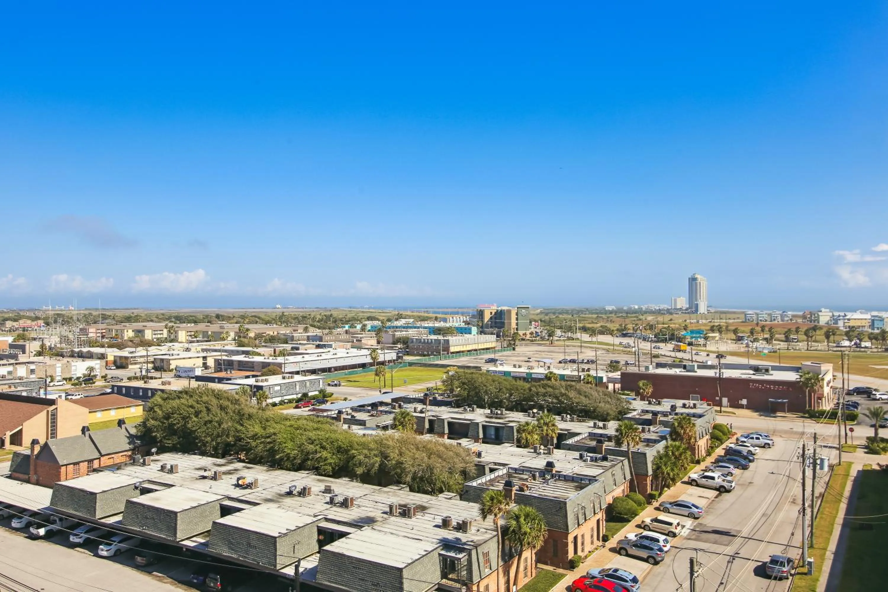 Property building in Emerald 705