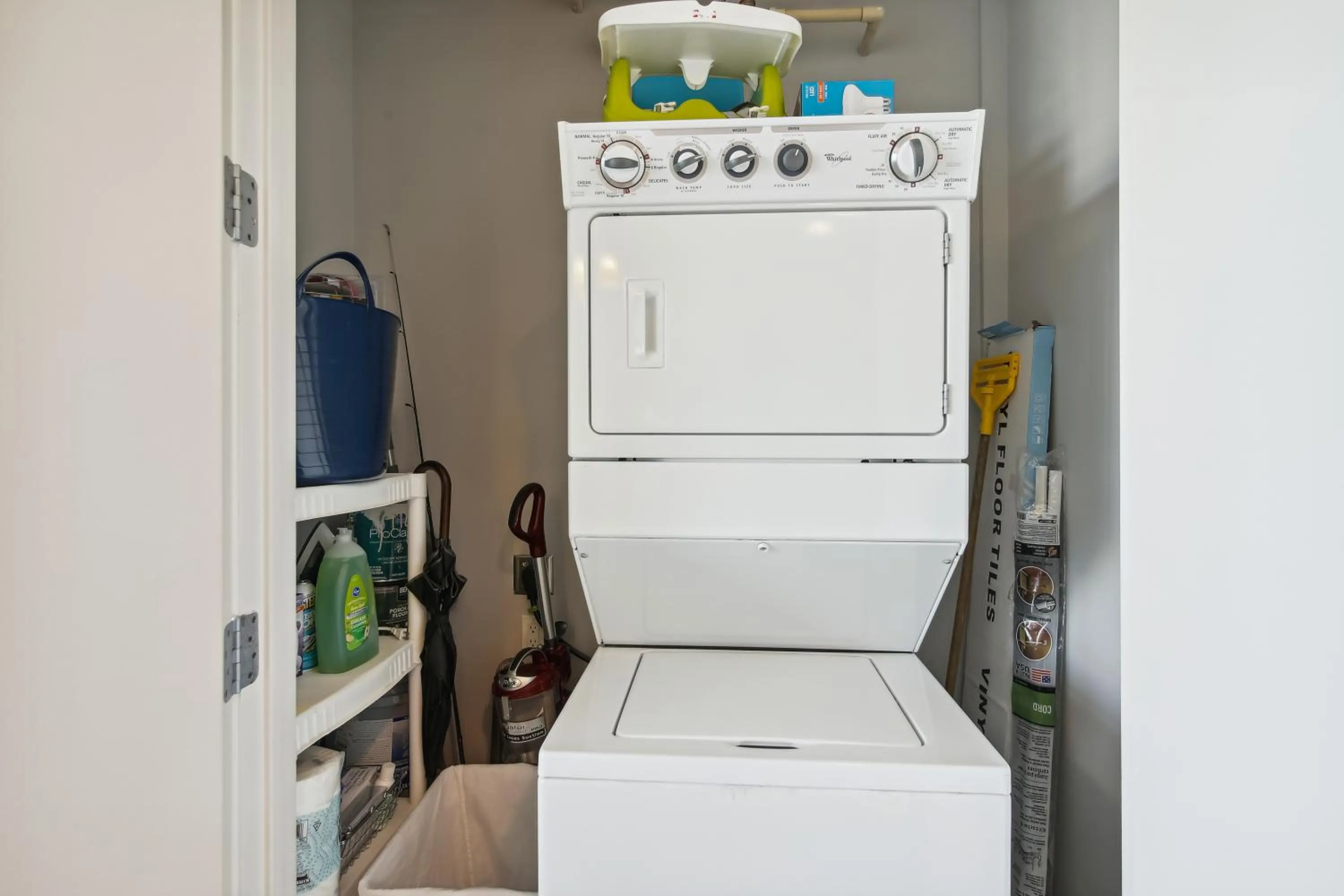 Property building in Emerald 705