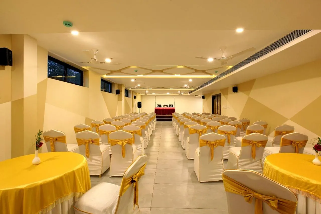 Banquet/Function facilities in Veliyil Castles