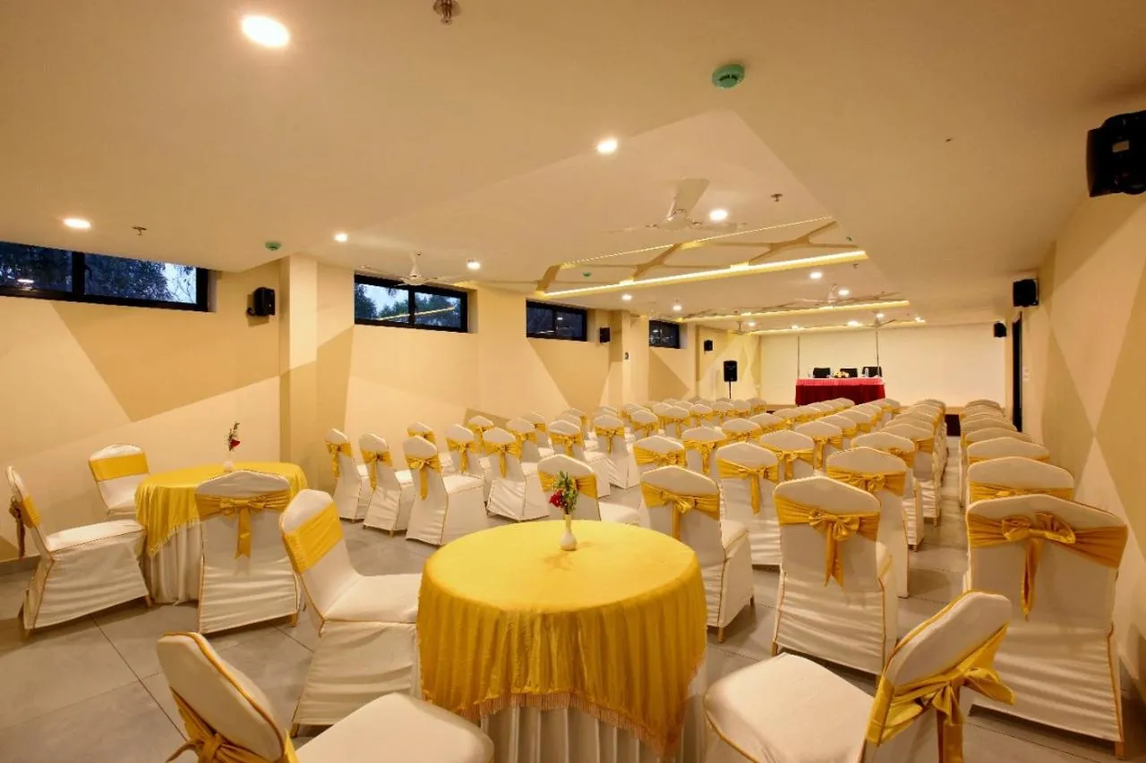 Banquet/Function facilities in Veliyil Castles