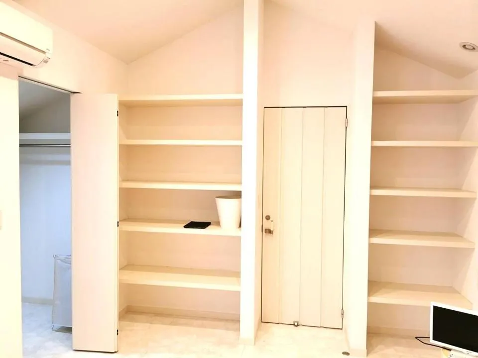 wardrobe in Bell house