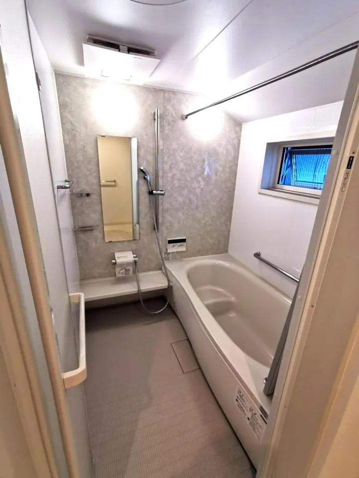 Shower in Bell house