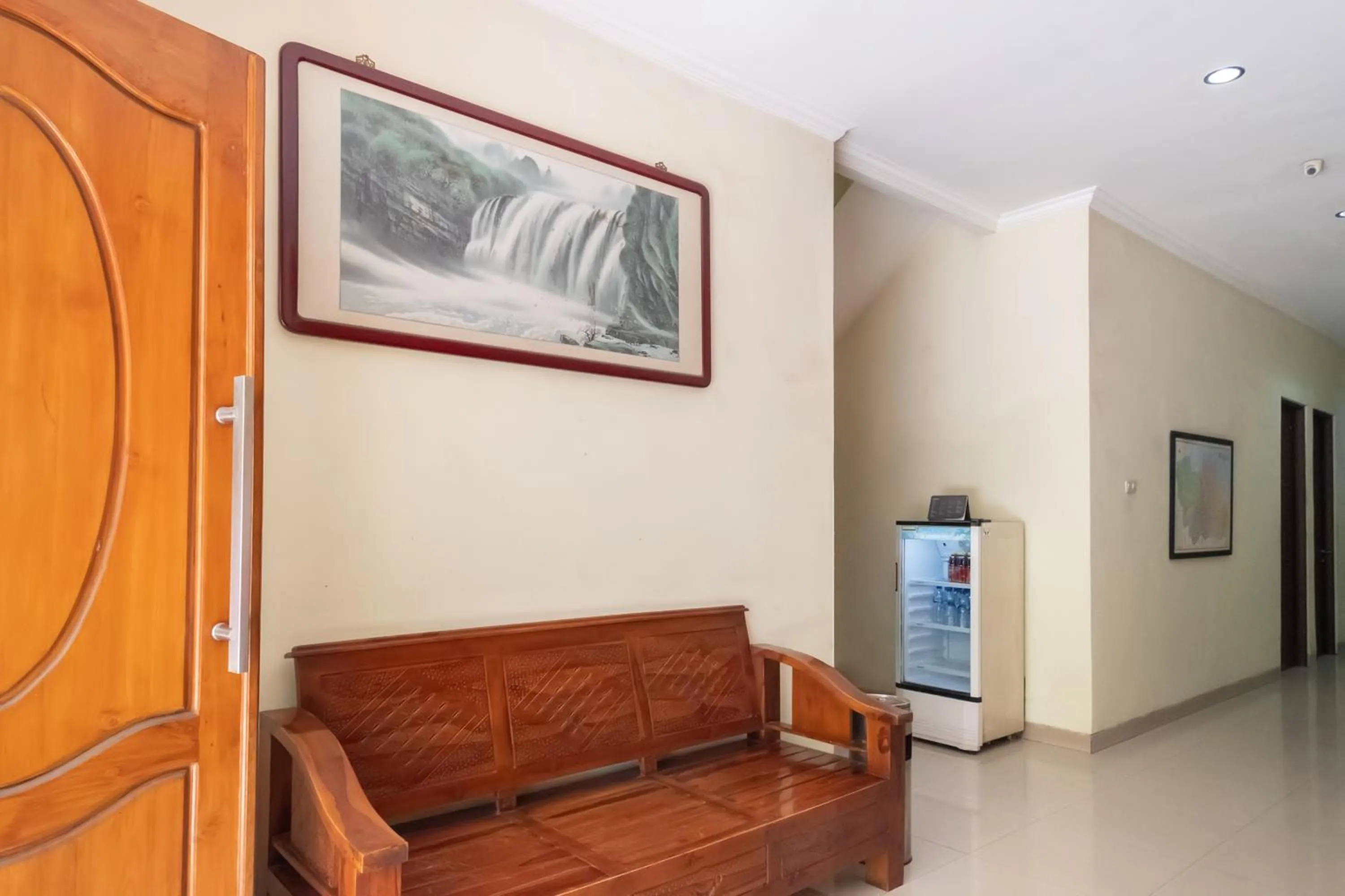 Living room in TwoSpaces Living at Toedjoeh Enam Homestay, Surabaya