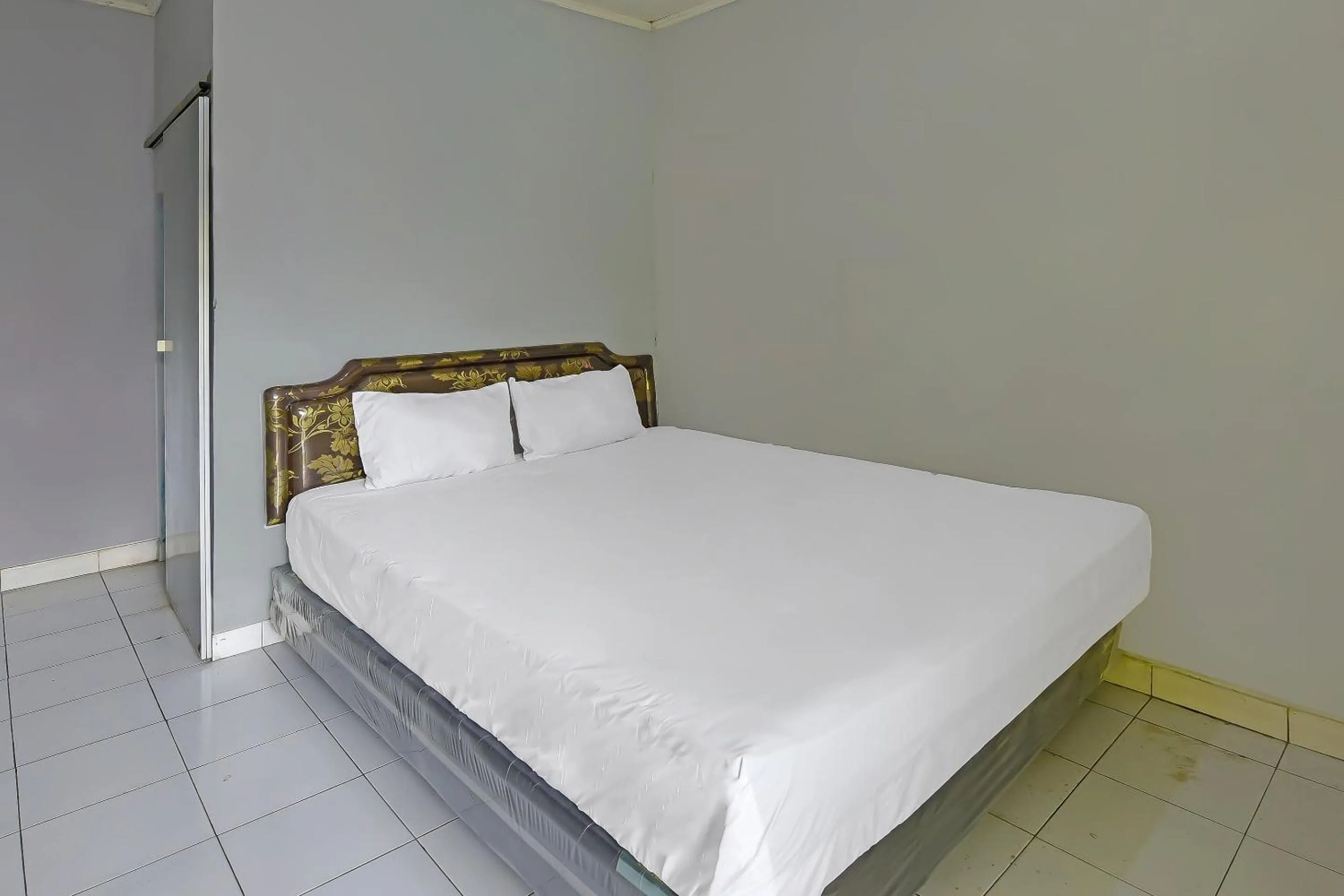 Bedroom, Bed in Hotel O Cipto Arum