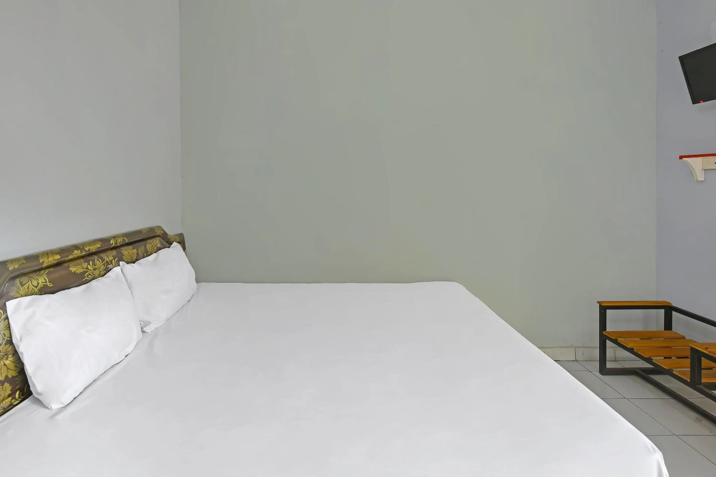 Bedroom, Bed in Hotel O Cipto Arum