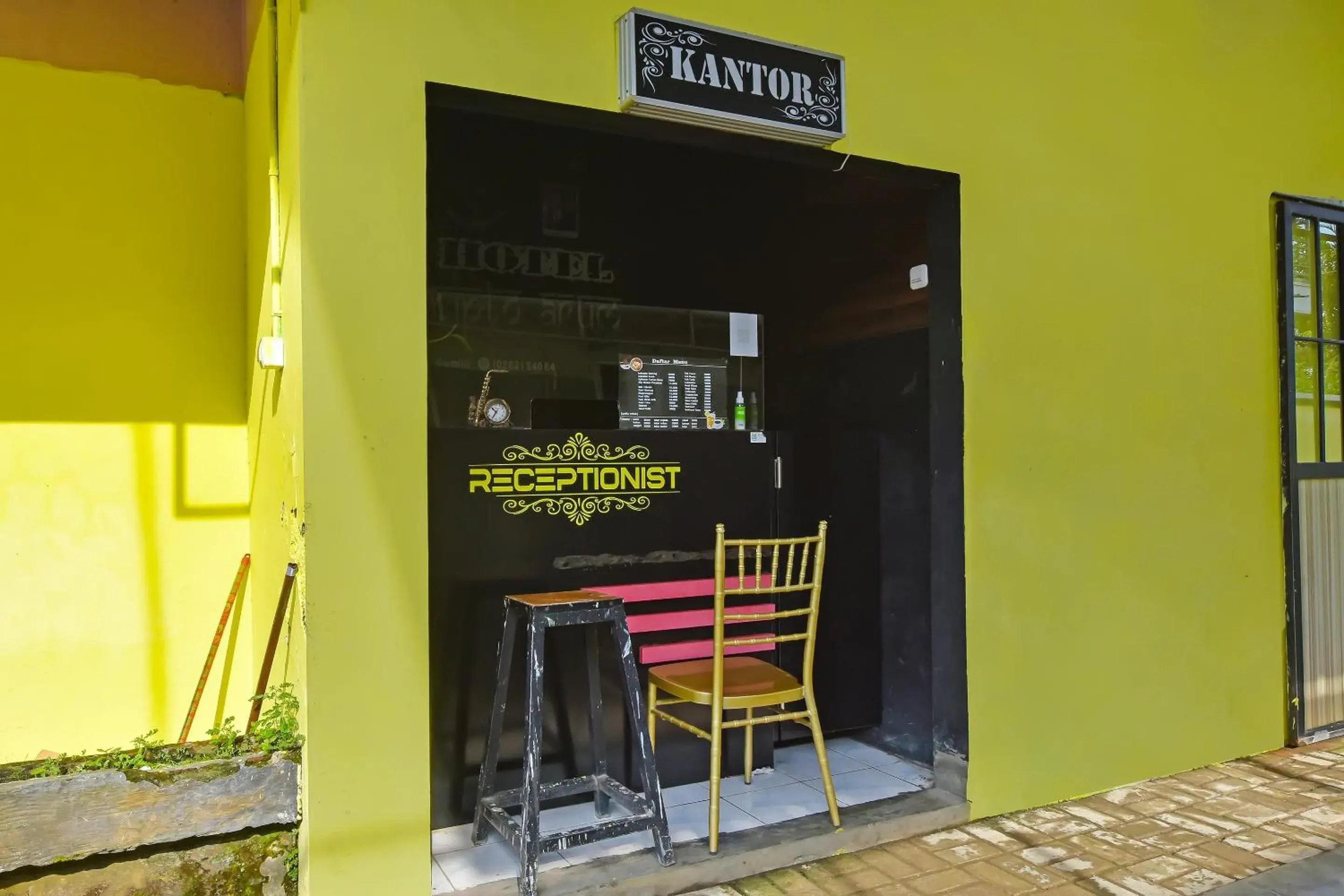 Lobby or reception in Hotel O Cipto Arum Lobby or reception in Hotel O Cipto Arum