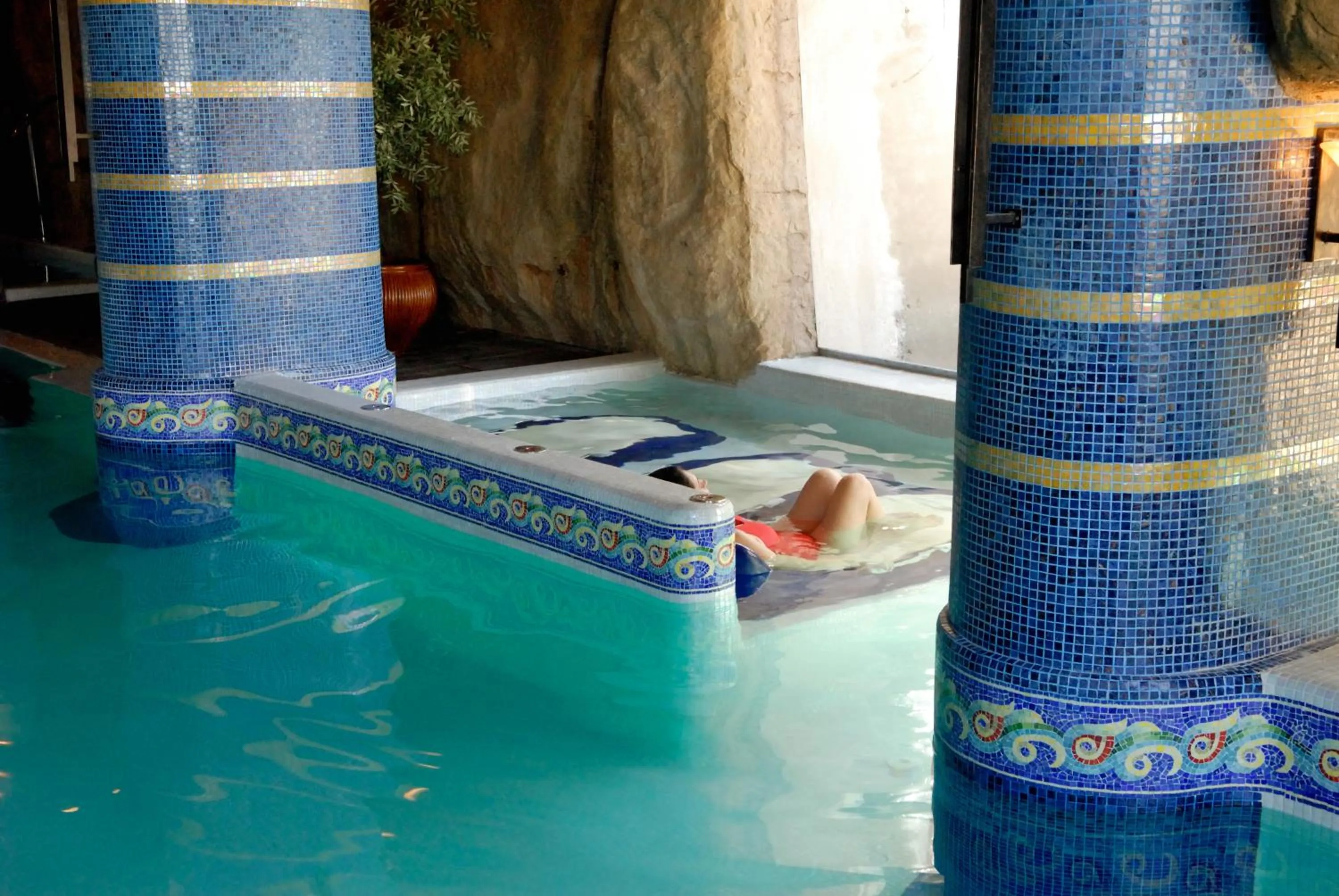 Spa and wellness centre/facilities in Apartamentos San Pedro