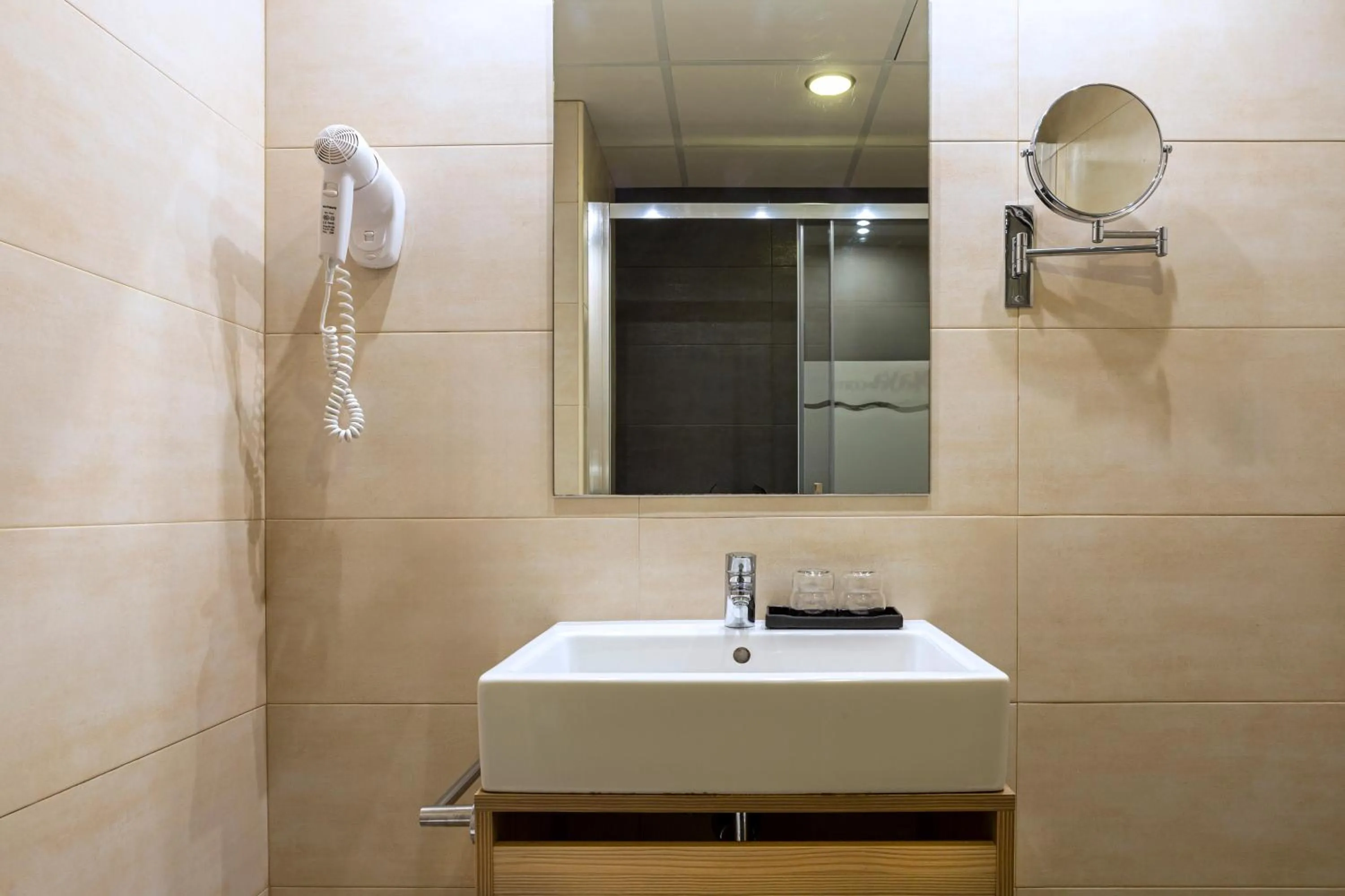 Bathroom in Medplaya Aparthotel Esmeraldas