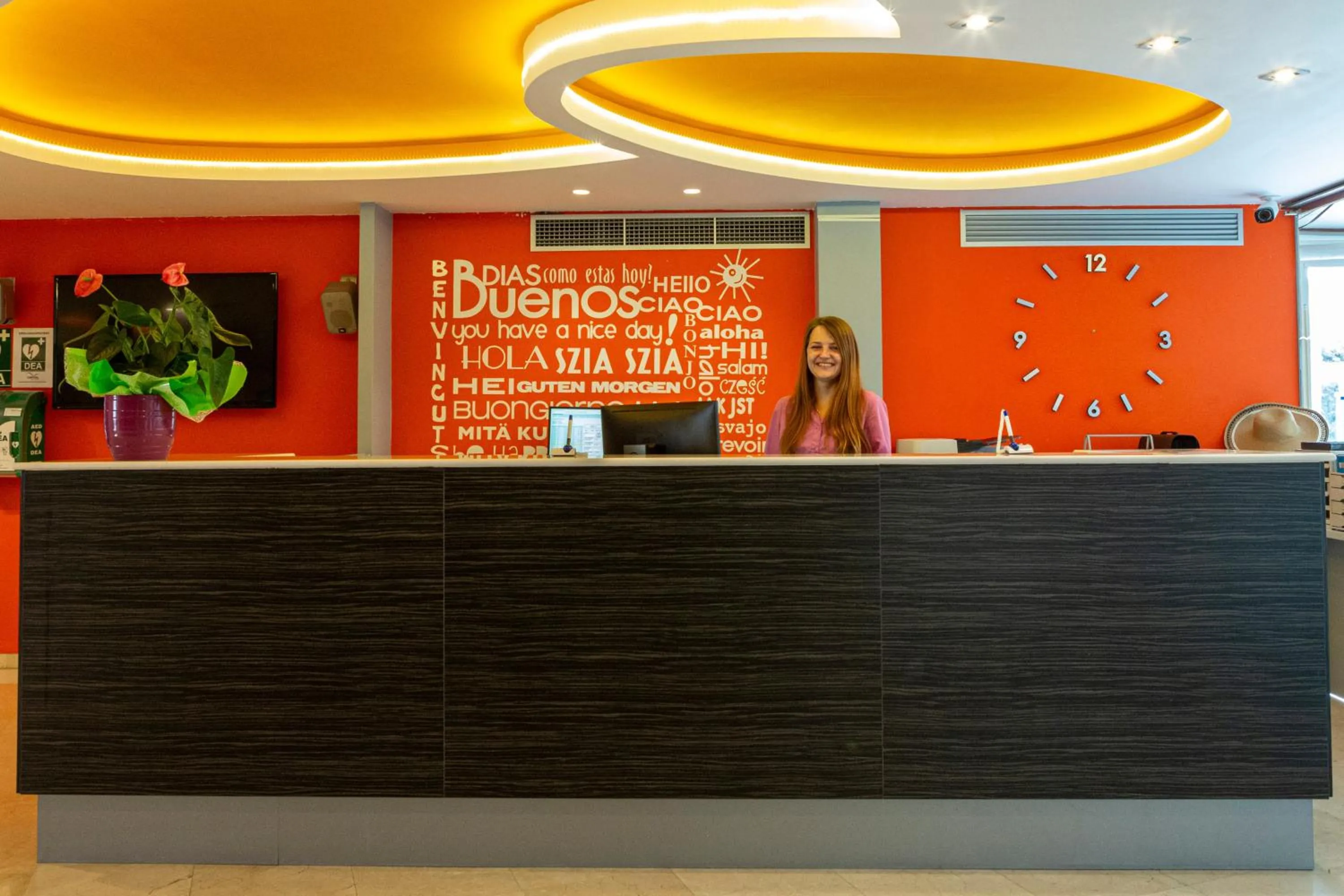 Lobby or reception in Medplaya Aparthotel Esmeraldas