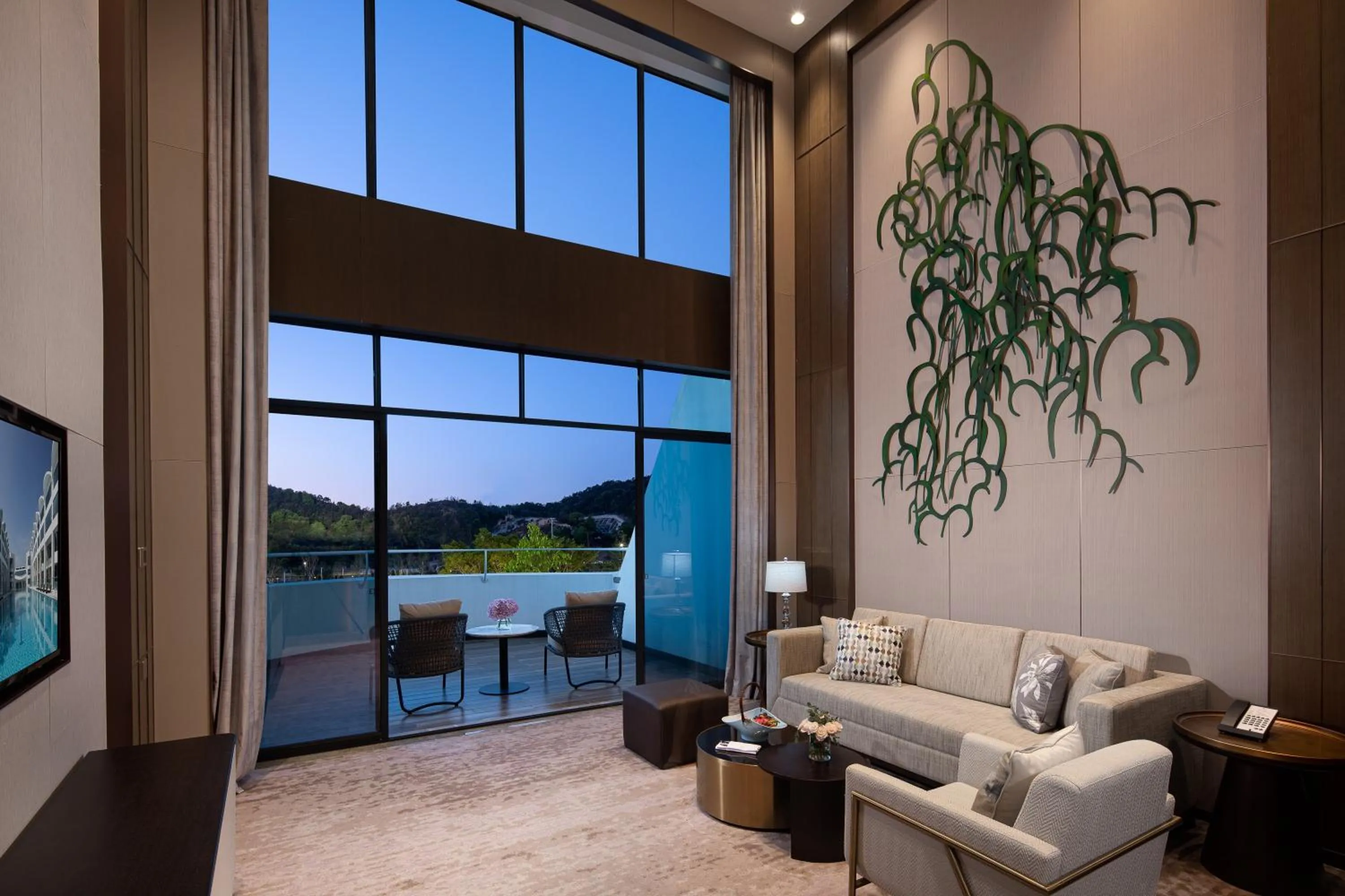 Living room in White Swan Hotel Taizhou